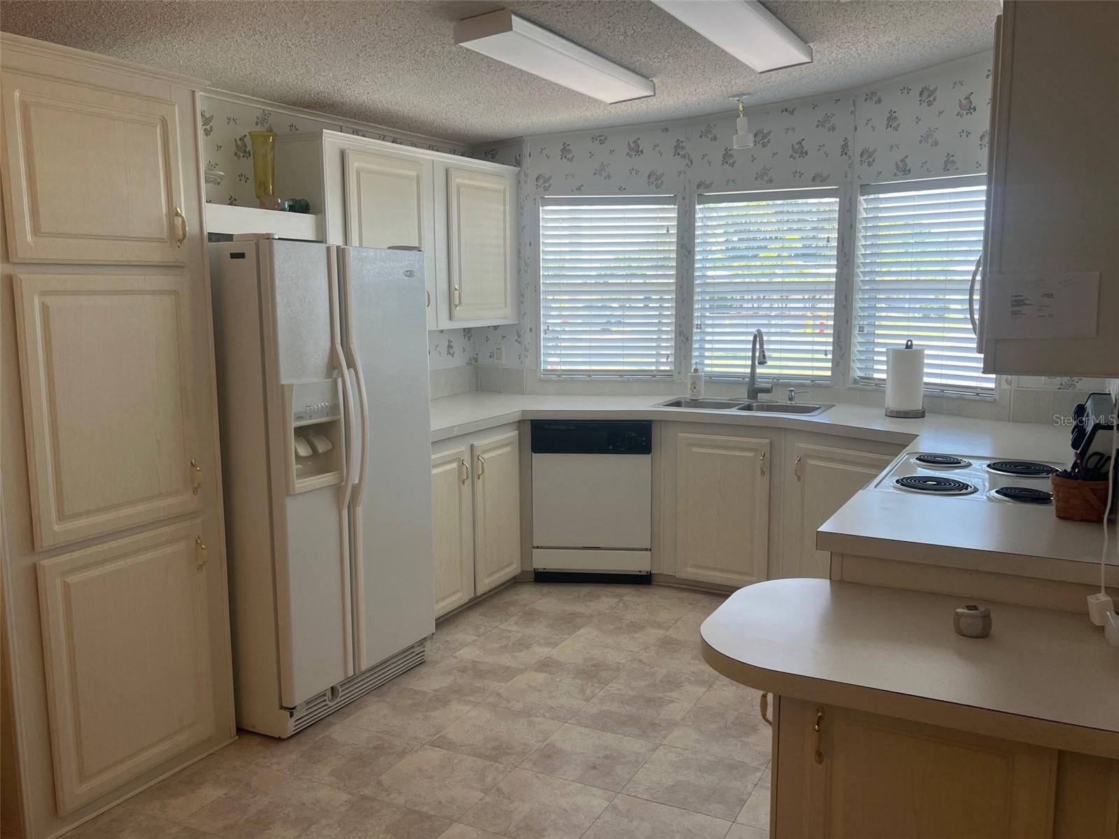 12 THATCH PALM ST W, LARGO, FL, 33770