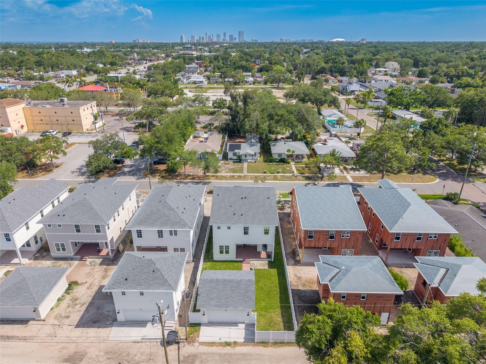 465 47TH AVE N, ST PETERSBURG, FL, 33703