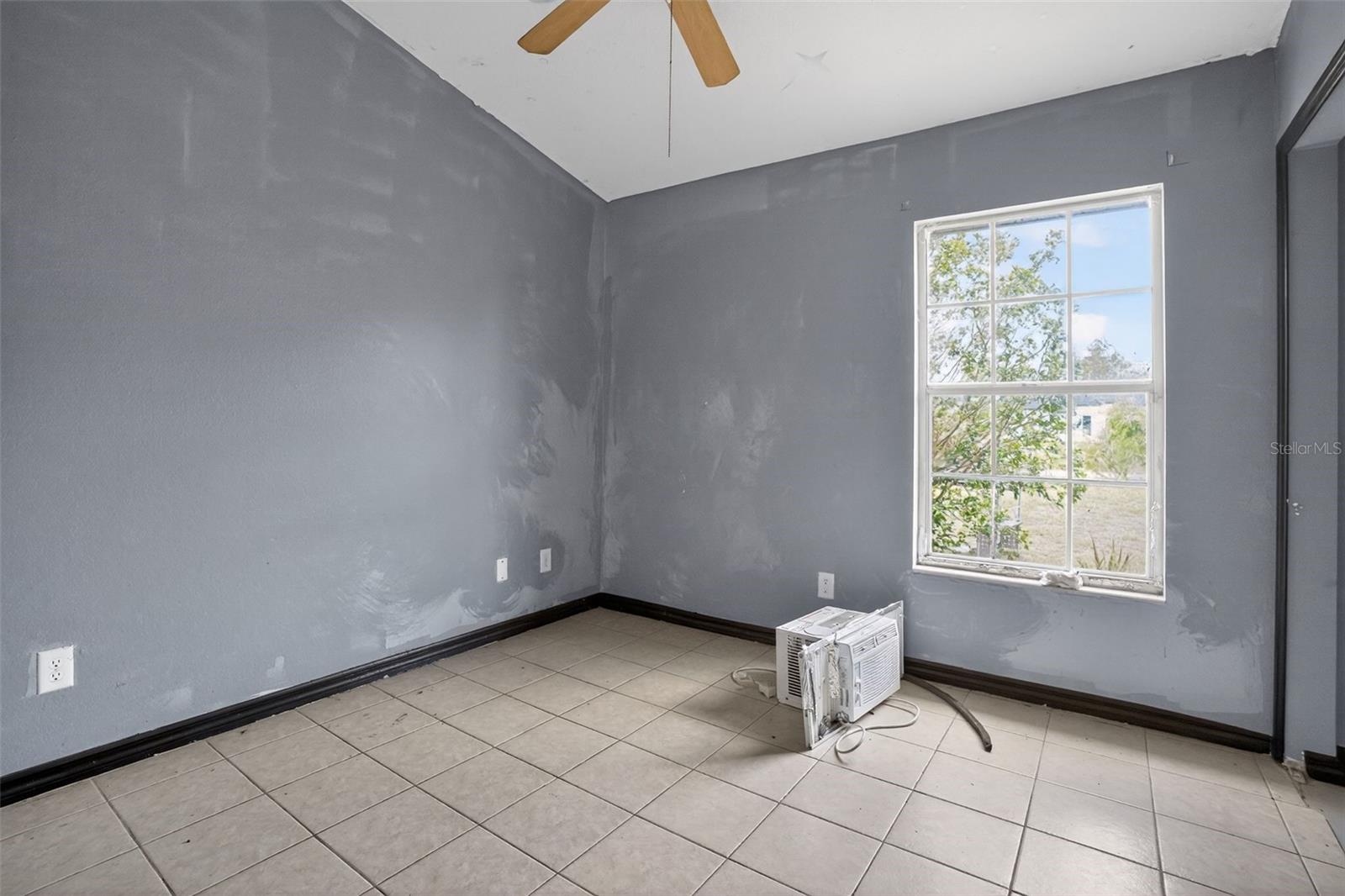 2760 39TH AVE NE, NAPLES, FL, 34120