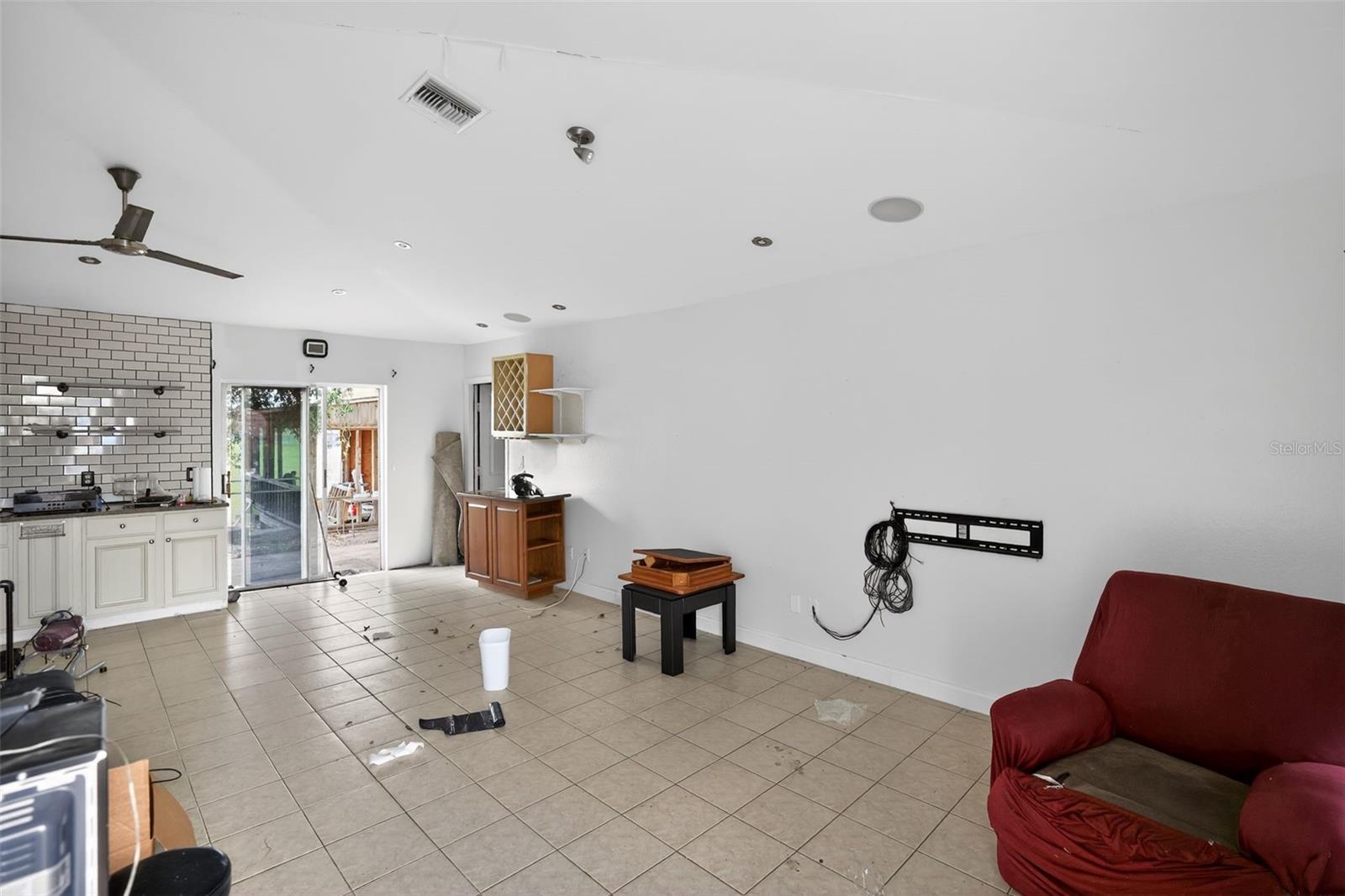 2760 39TH AVE NE, NAPLES, FL, 34120