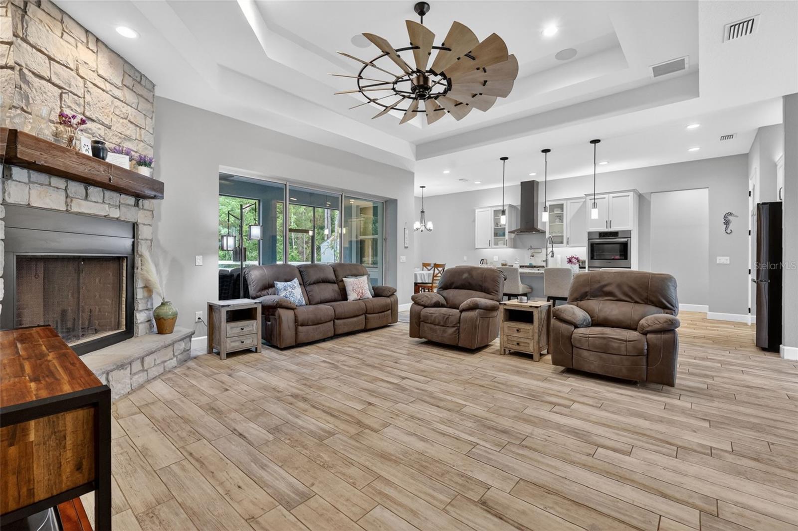 2075 COUNTY ROAD 243F, WILDWOOD, FL, 34785