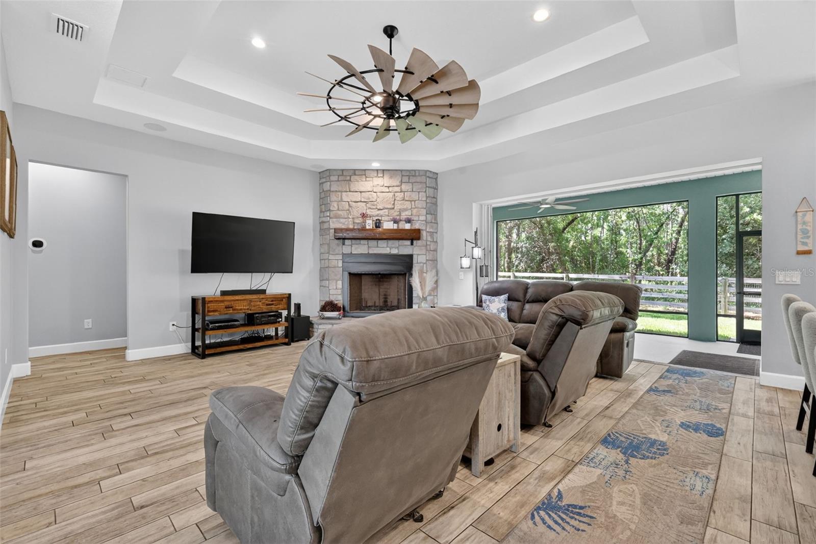 2075 COUNTY ROAD 243F, WILDWOOD, FL, 34785