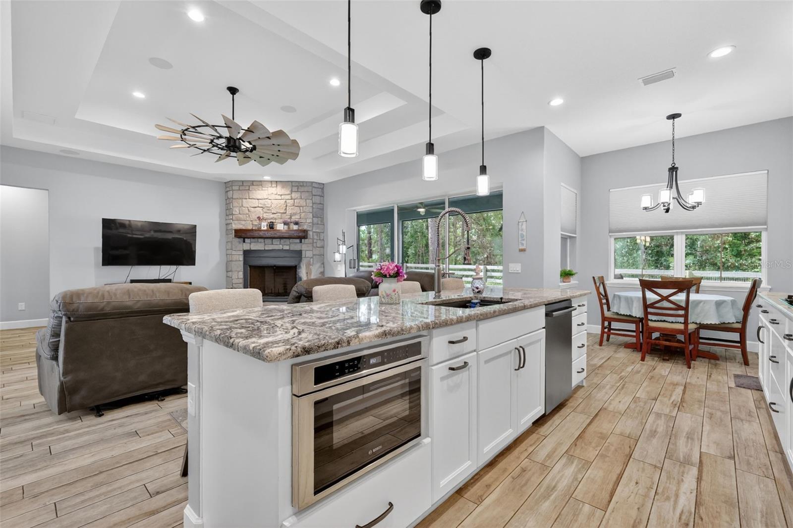 2075 COUNTY ROAD 243F, WILDWOOD, FL, 34785