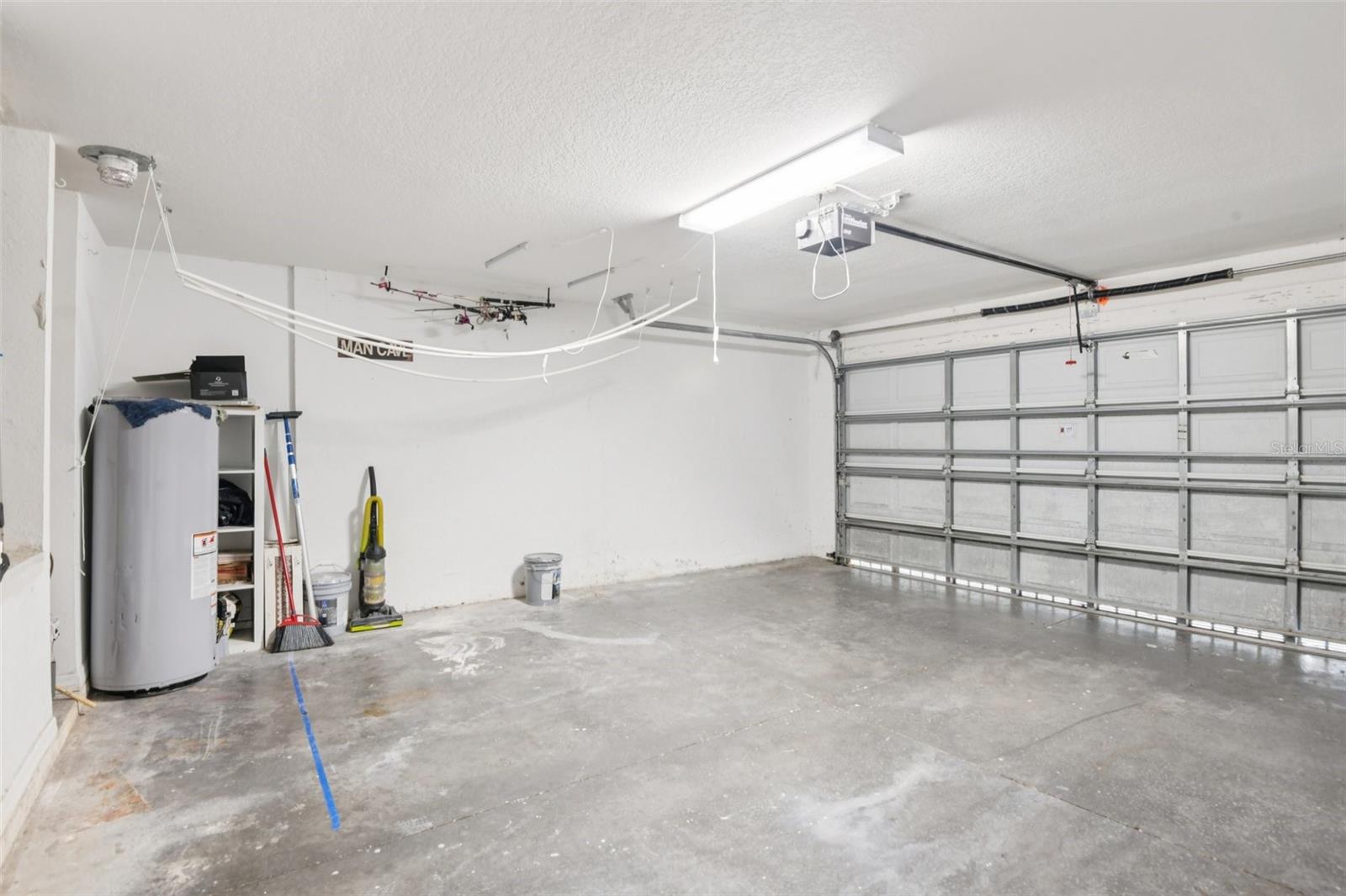 20721 WHITEWOOD WAY, TAMPA, FL, 33647