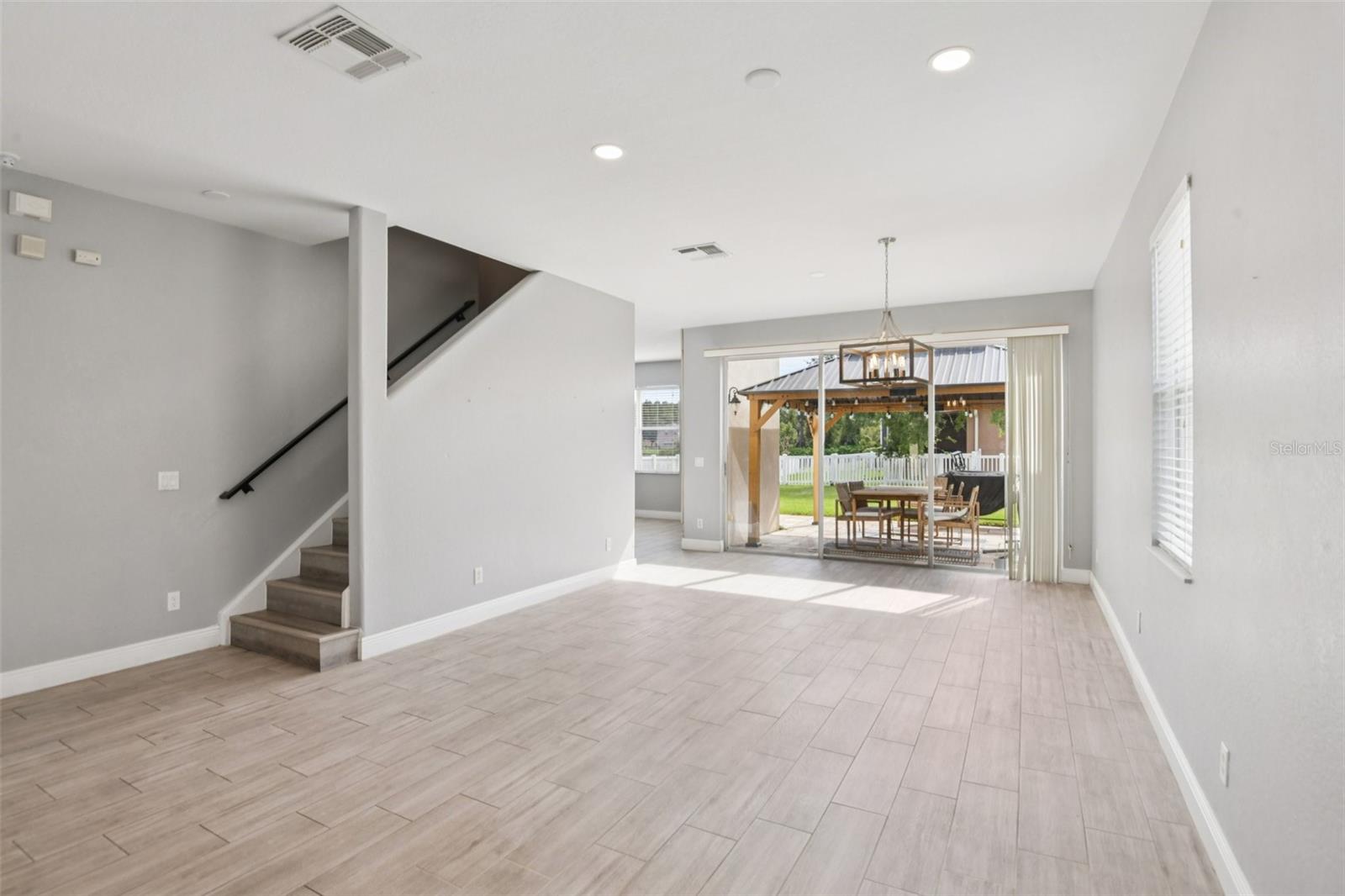 20721 WHITEWOOD WAY, TAMPA, FL, 33647