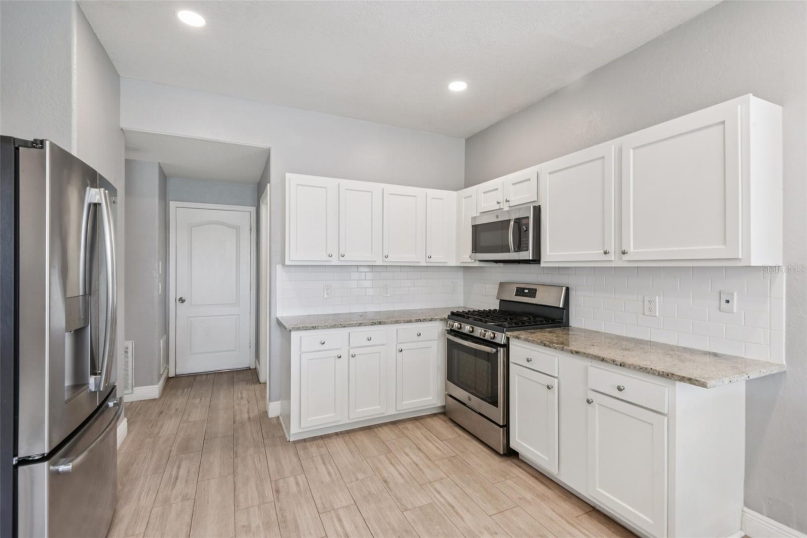 20721 WHITEWOOD WAY, TAMPA, FL, 33647