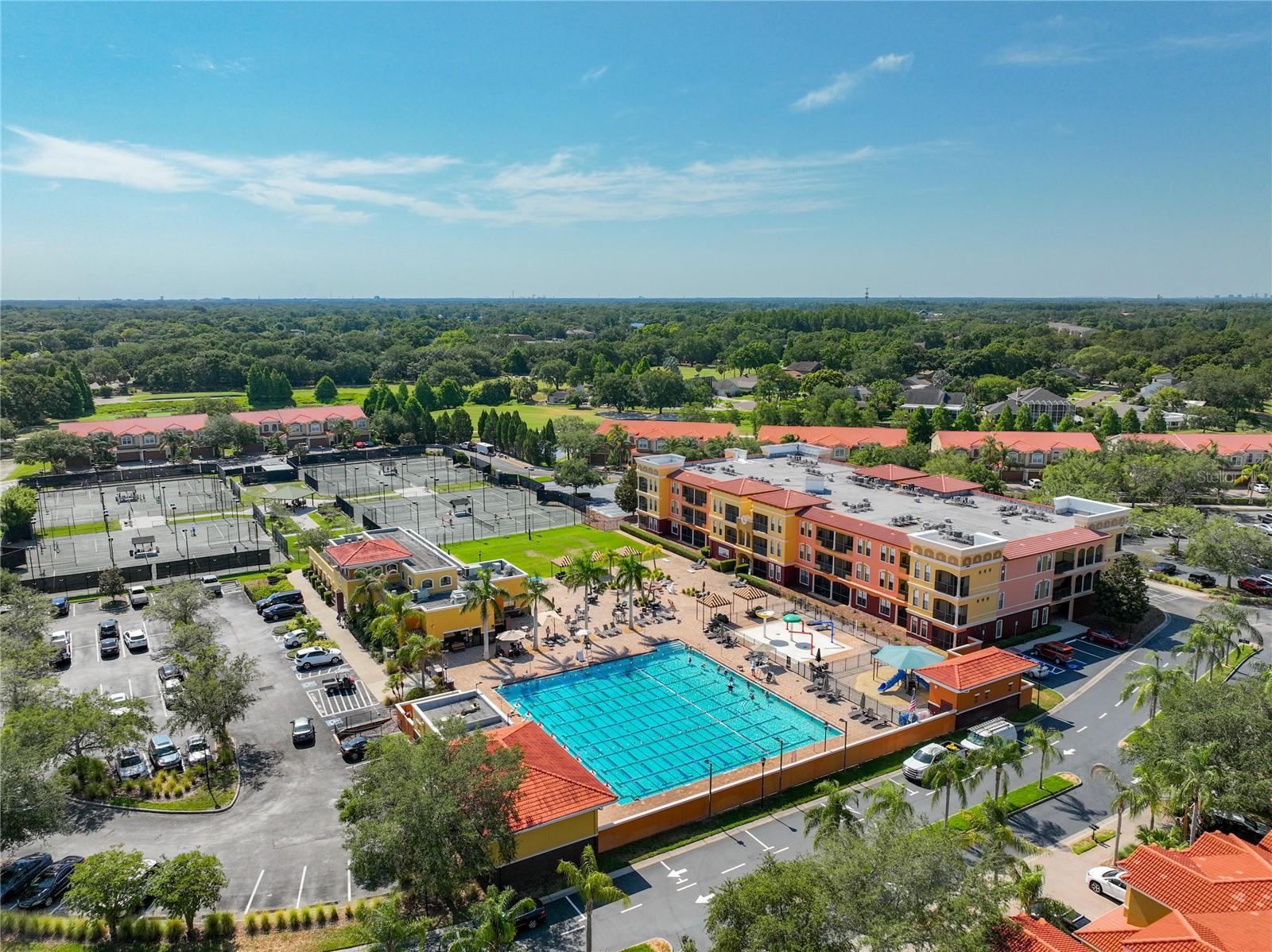 13941 CLUBHOUSE DR #102, TAMPA, FL, 33618