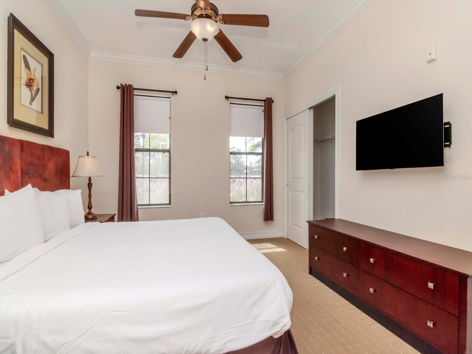13941 CLUBHOUSE DR #102, TAMPA, FL, 33618