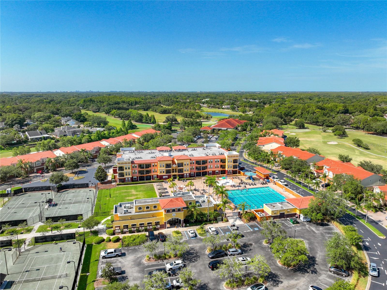 13941 CLUBHOUSE DR #102, TAMPA, FL, 33618