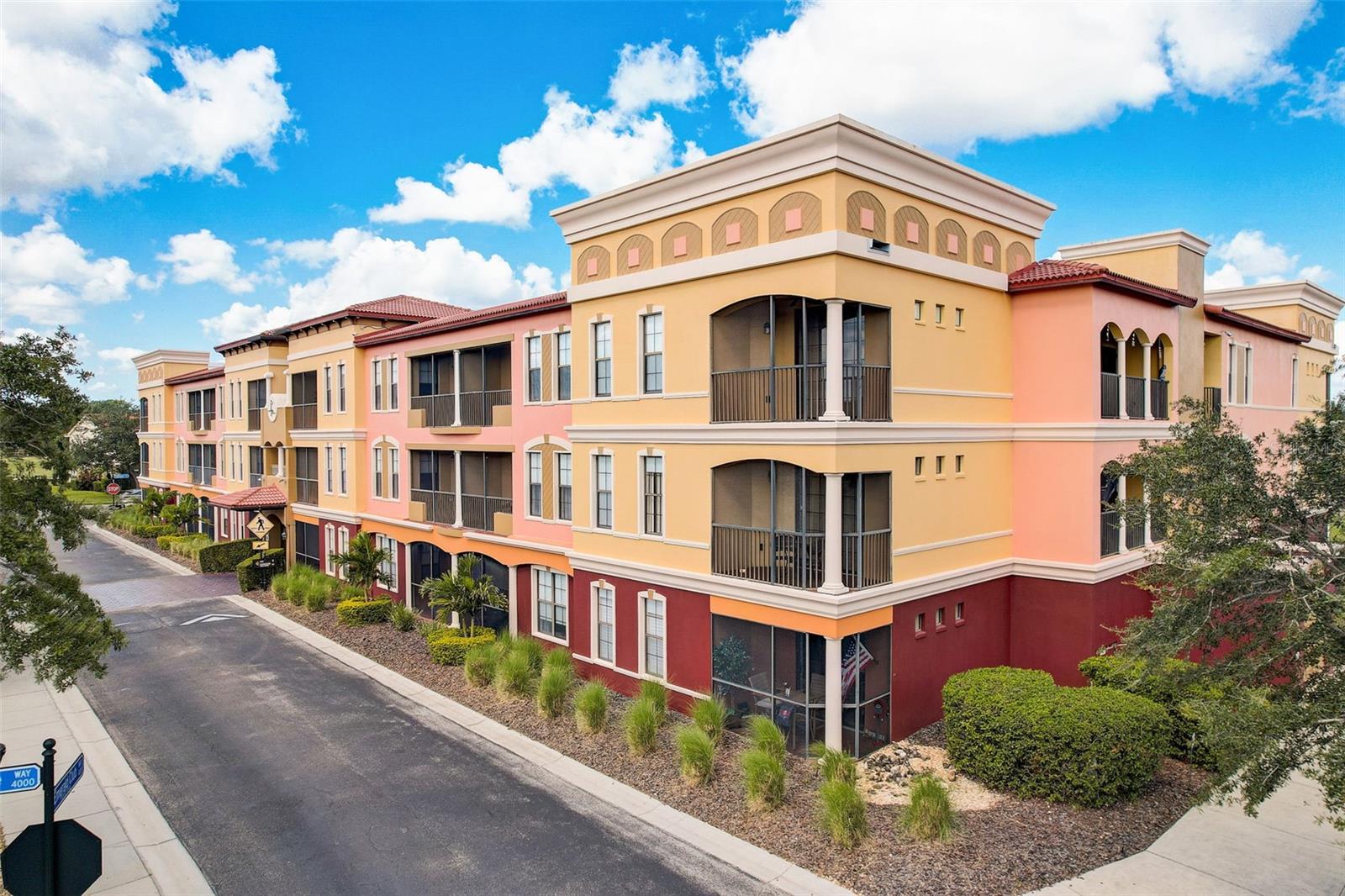 13941 CLUBHOUSE DR #102, TAMPA, FL, 33618