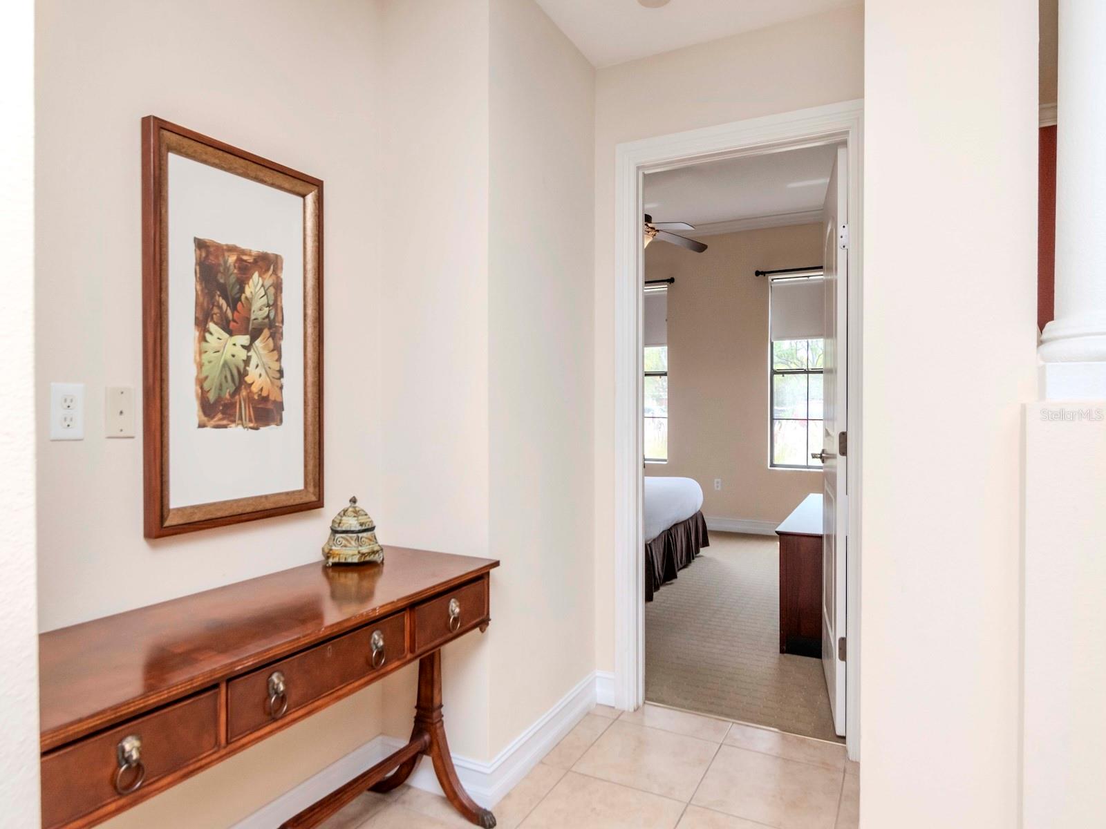 13941 CLUBHOUSE DR #102, TAMPA, FL, 33618