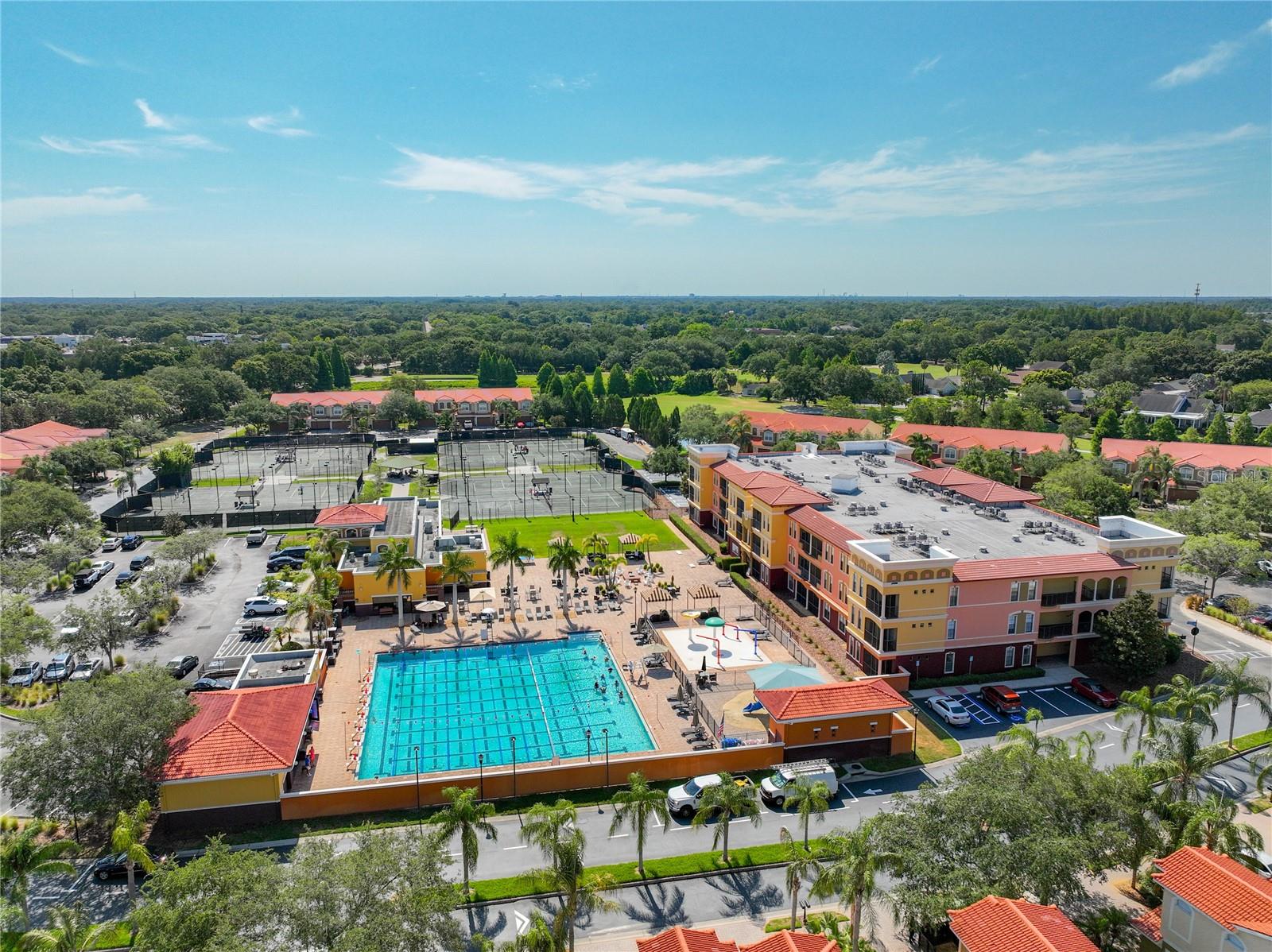 13941 CLUBHOUSE DR #102, TAMPA, FL, 33618