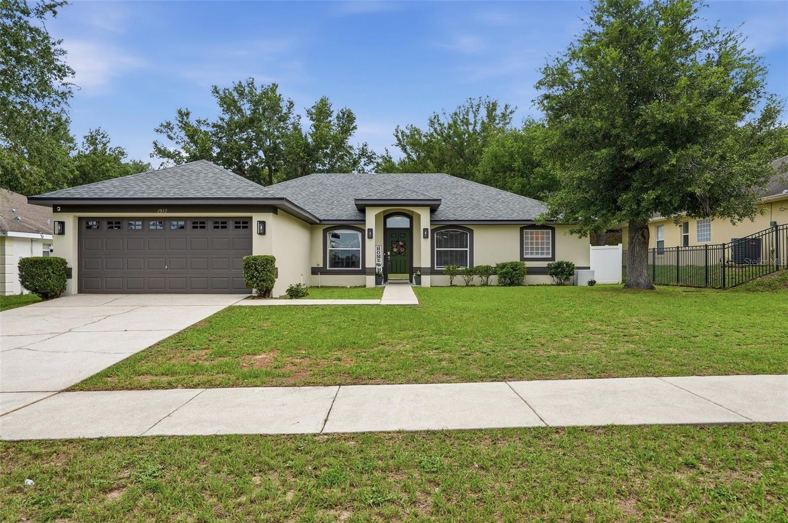 1917 SOUTHERN OAK LOOP, MINNEOLA, FL, 34715