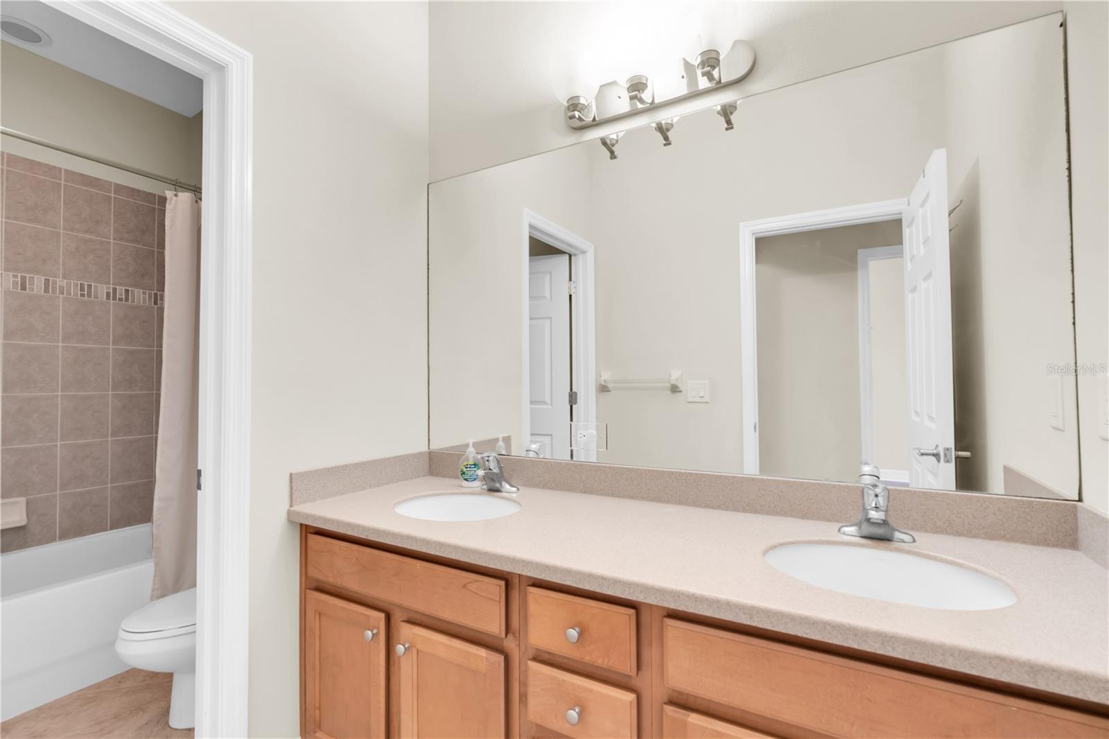 12670 SILVERDALE ST, TAMPA, FL, 33626
