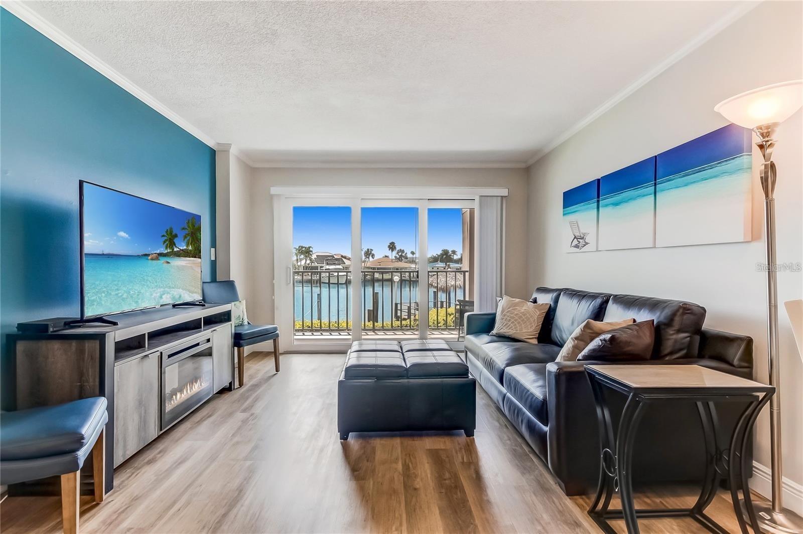51 ISLAND WAY #104, CLEARWATER BEACH, FL, 33767