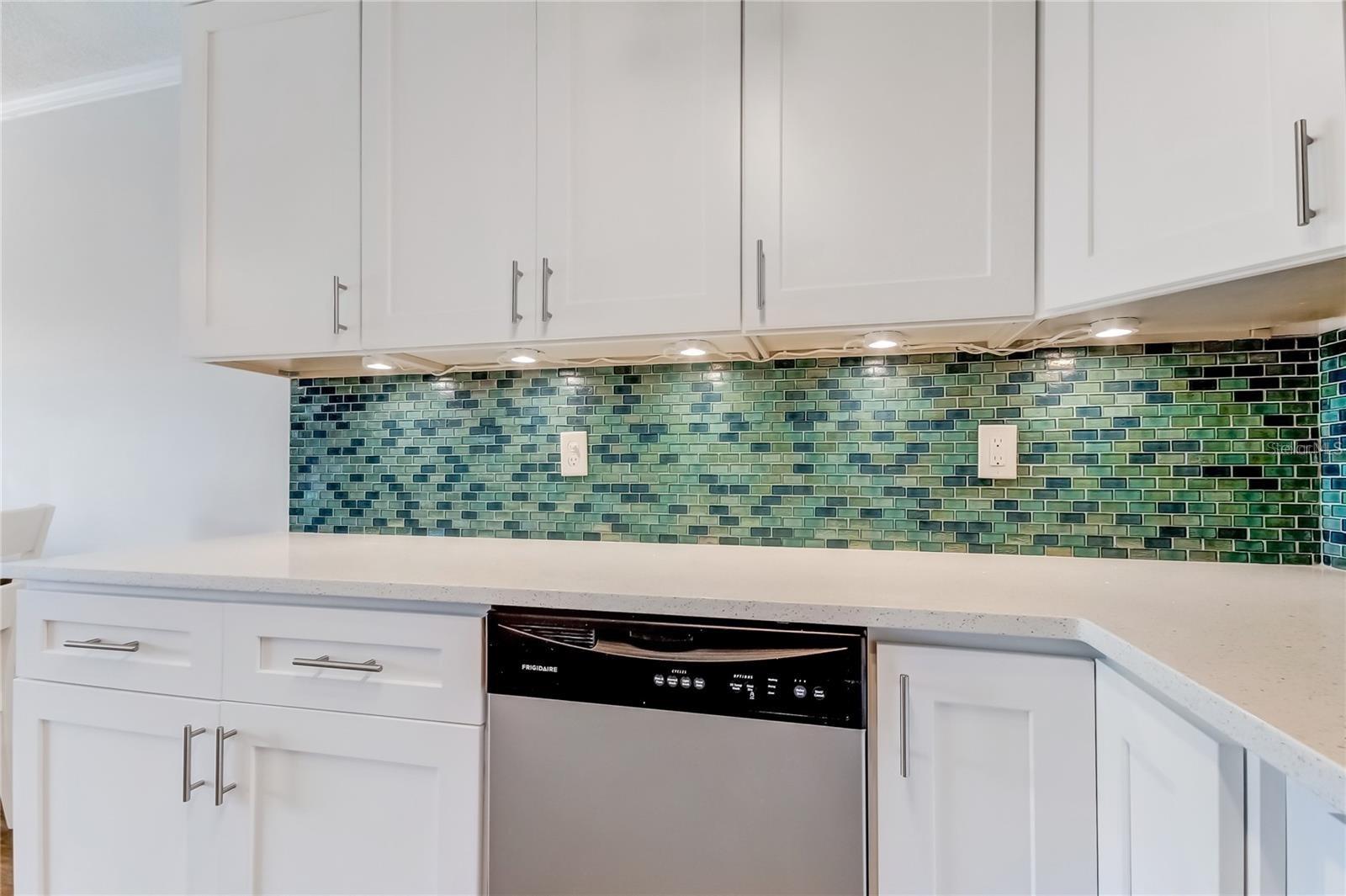 51 ISLAND WAY #104, CLEARWATER BEACH, FL, 33767