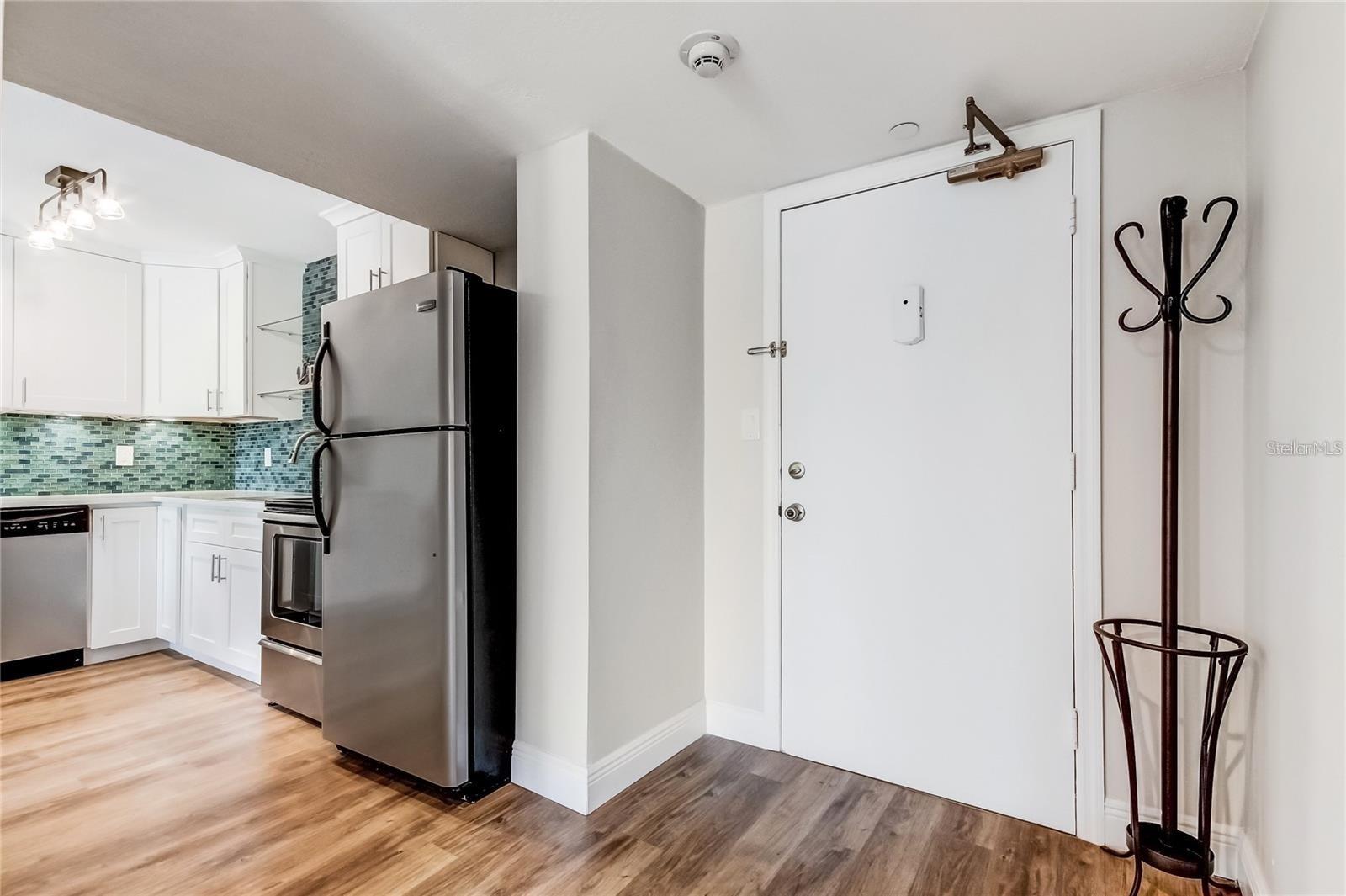 51 ISLAND WAY #104, CLEARWATER BEACH, FL, 33767
