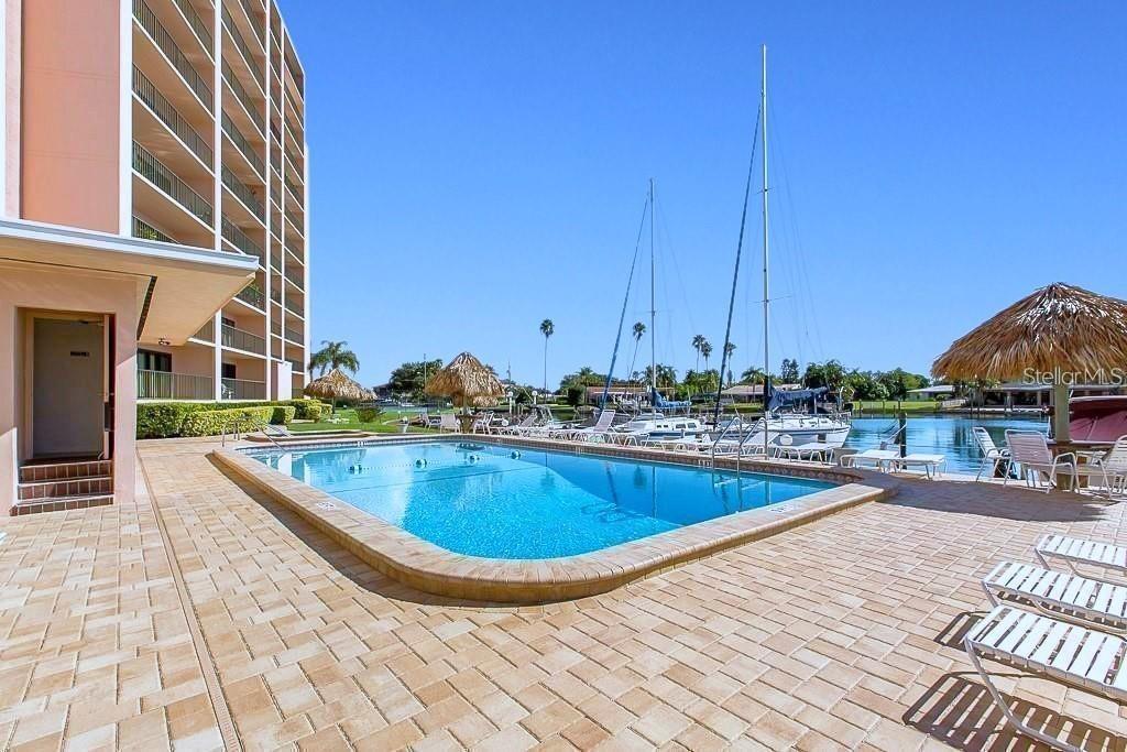 51 ISLAND WAY #104, CLEARWATER BEACH, FL, 33767