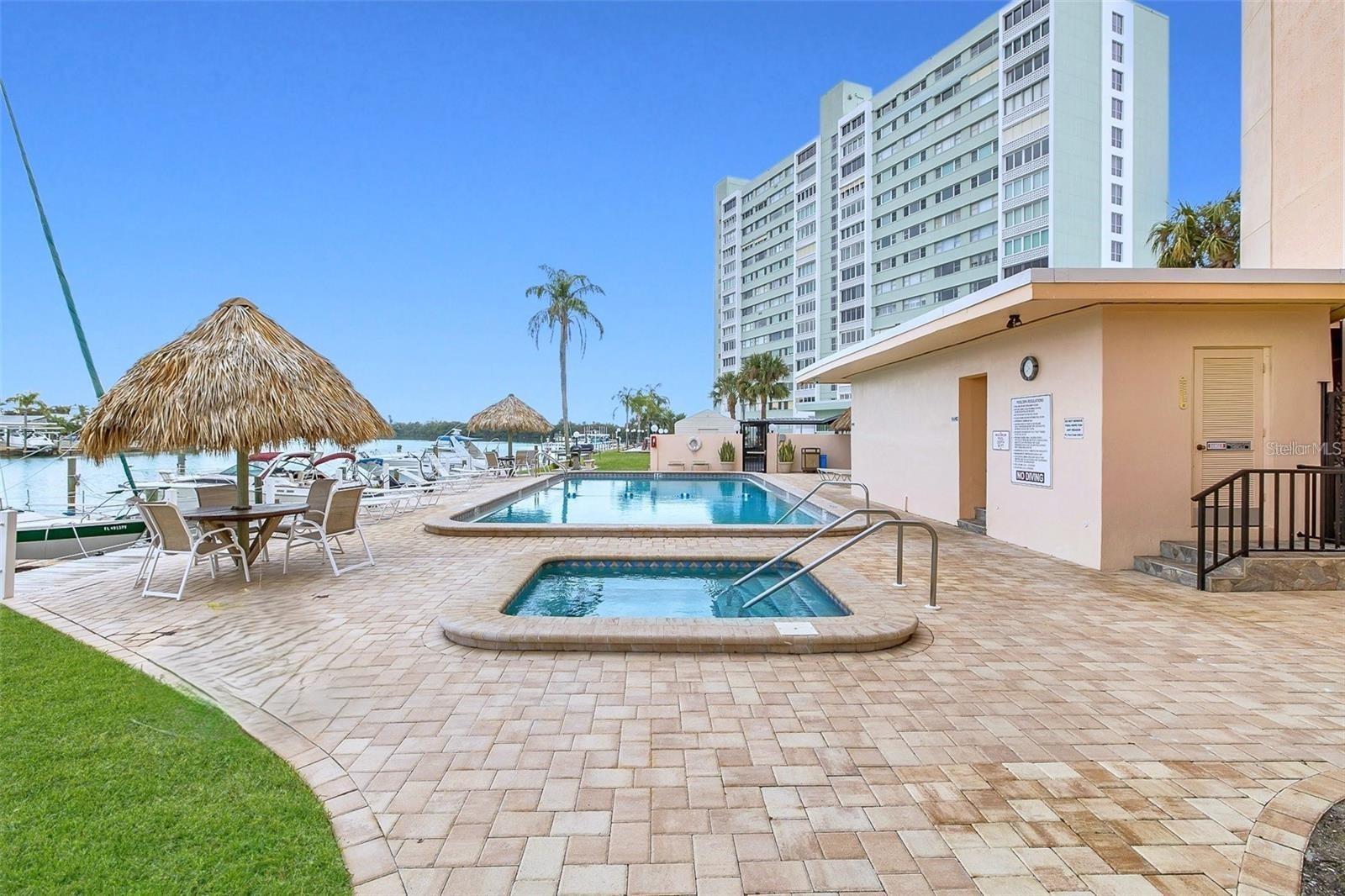 51 ISLAND WAY #104, CLEARWATER BEACH, FL, 33767