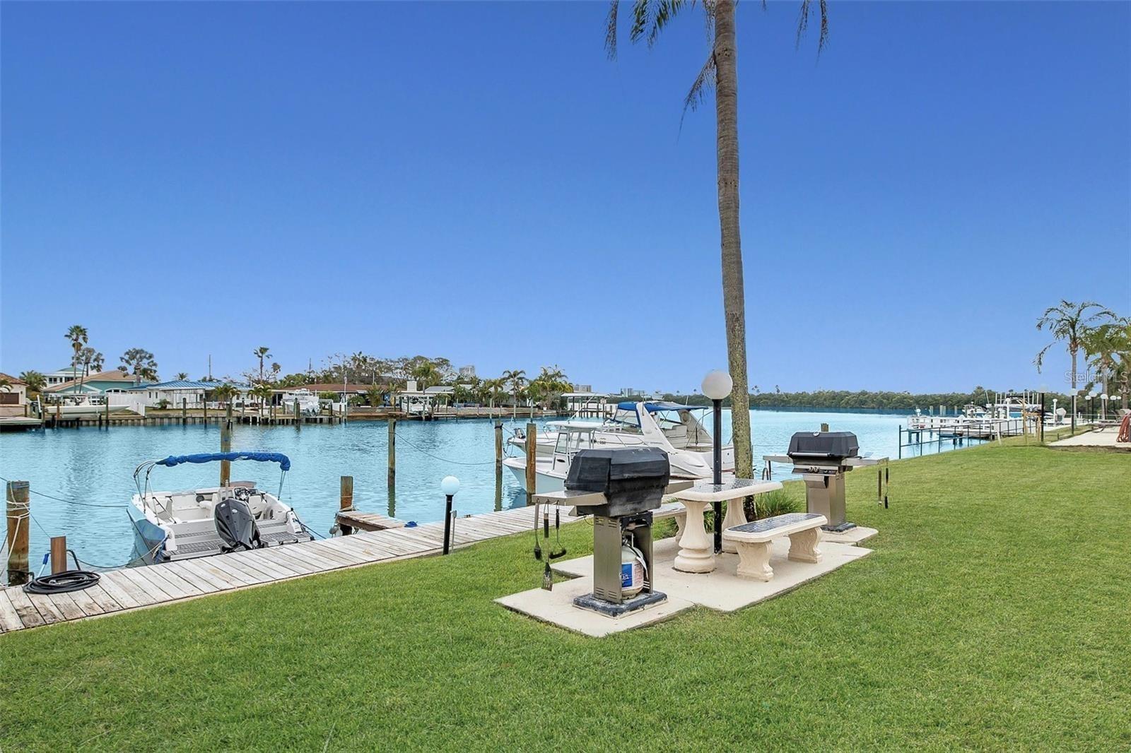 51 ISLAND WAY #104, CLEARWATER BEACH, FL, 33767