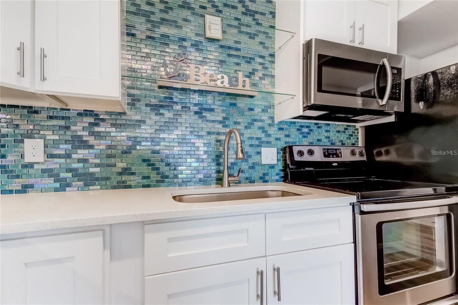 51 ISLAND WAY #104, CLEARWATER BEACH, FL, 33767