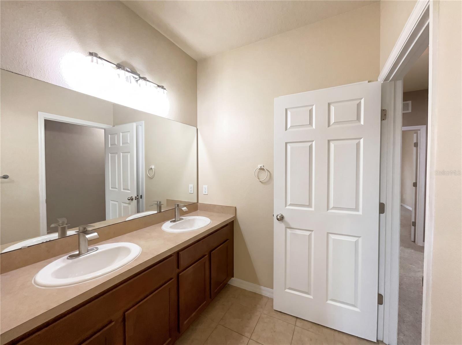 15130 OVATION DR, WINTER GARDEN, FL, 34787