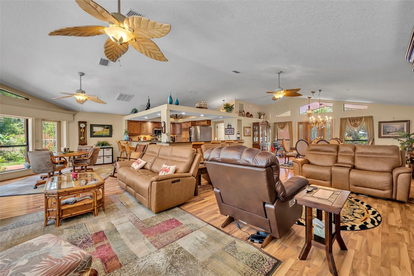 4885 CR 307, LAKE PANASOFFKEE, FL, 33538