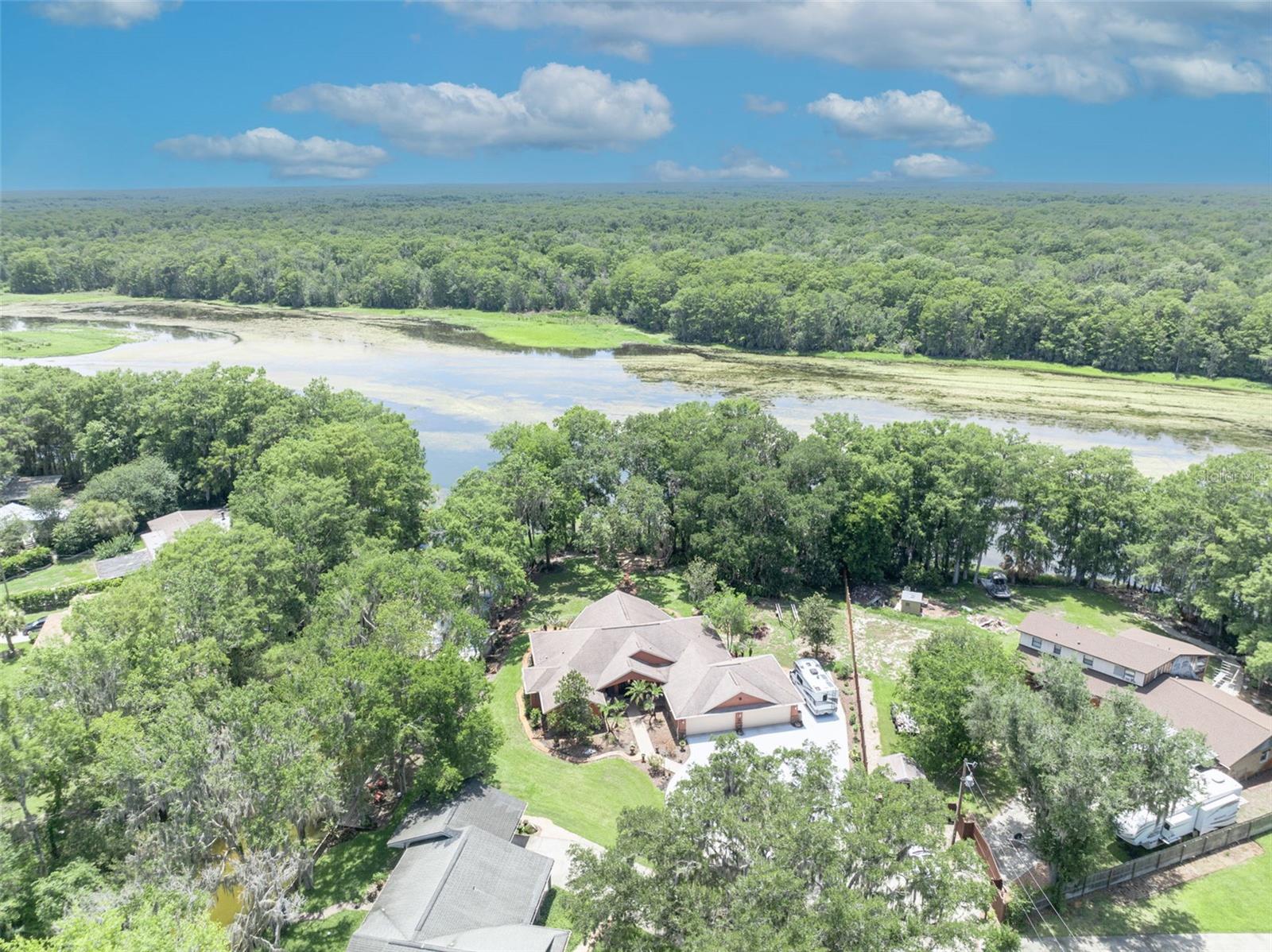4885 CR 307, LAKE PANASOFFKEE, FL, 33538
