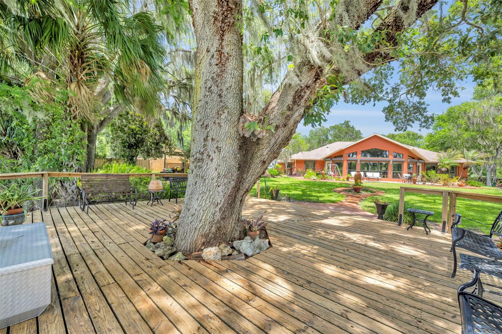 4885 CR 307, LAKE PANASOFFKEE, FL, 33538