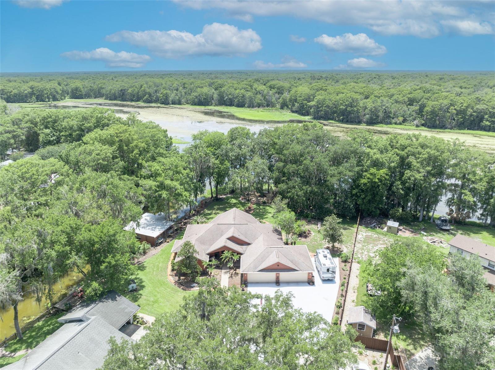 4885 CR 307, LAKE PANASOFFKEE, FL, 33538