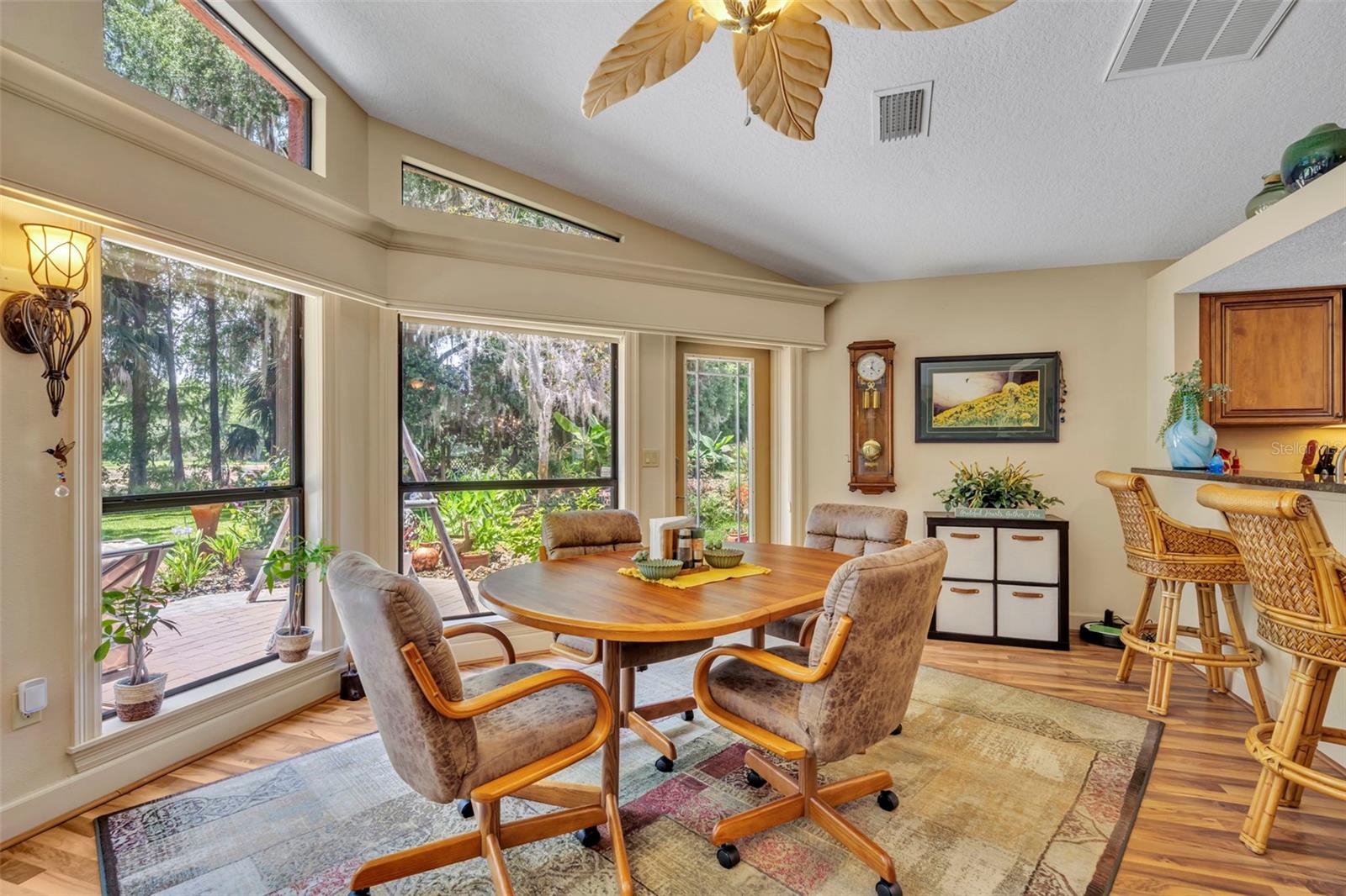 4885 CR 307, LAKE PANASOFFKEE, FL, 33538