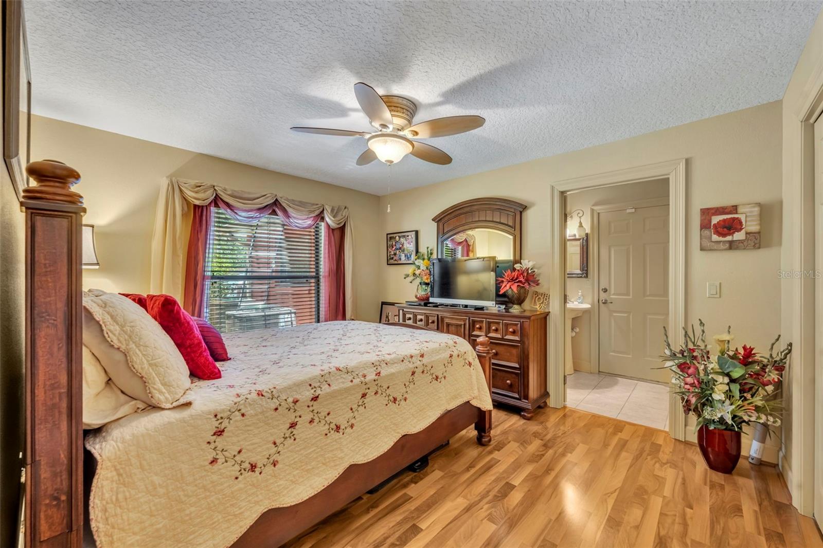 4885 CR 307, LAKE PANASOFFKEE, FL, 33538