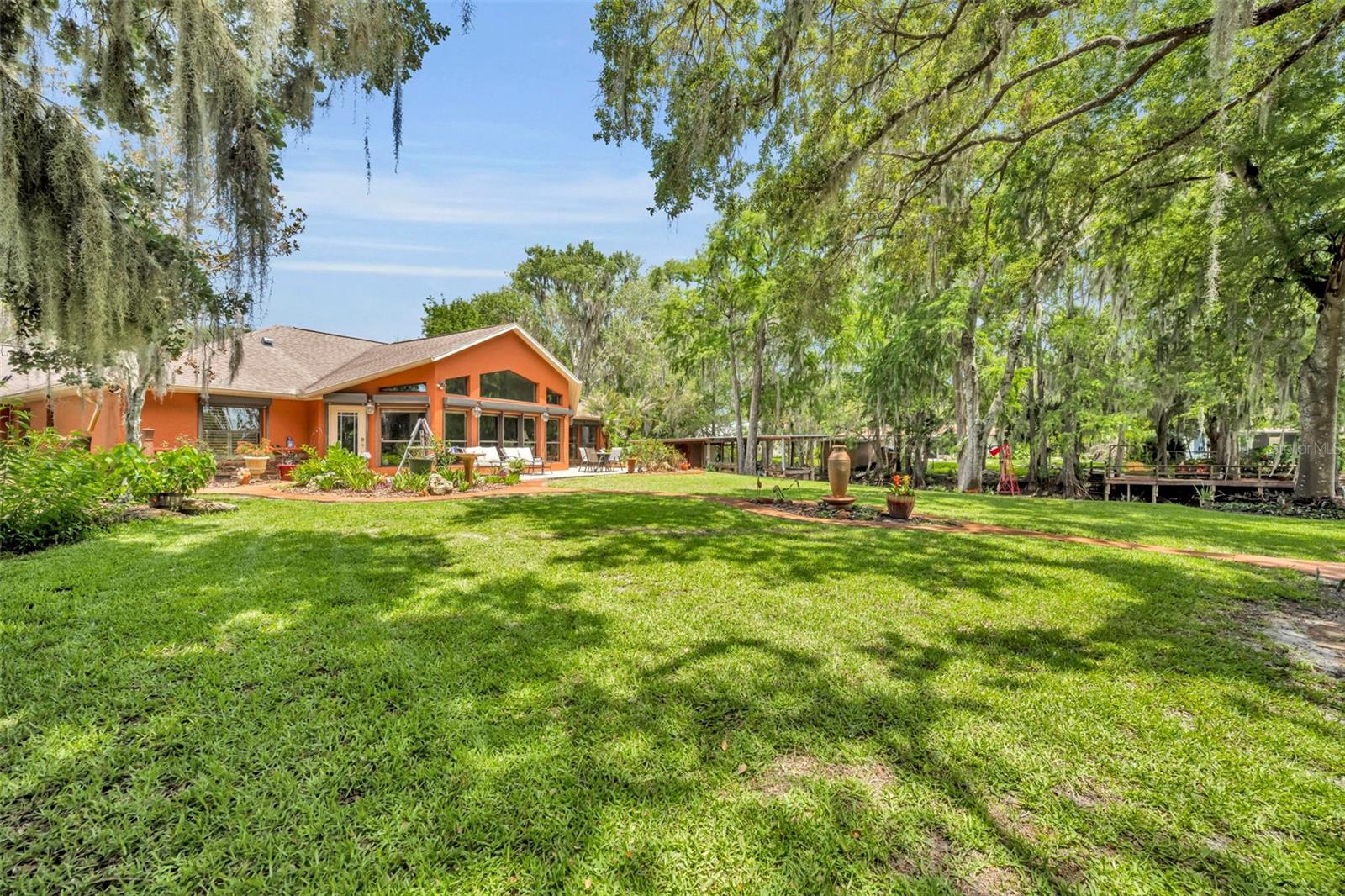4885 CR 307, LAKE PANASOFFKEE, FL, 33538