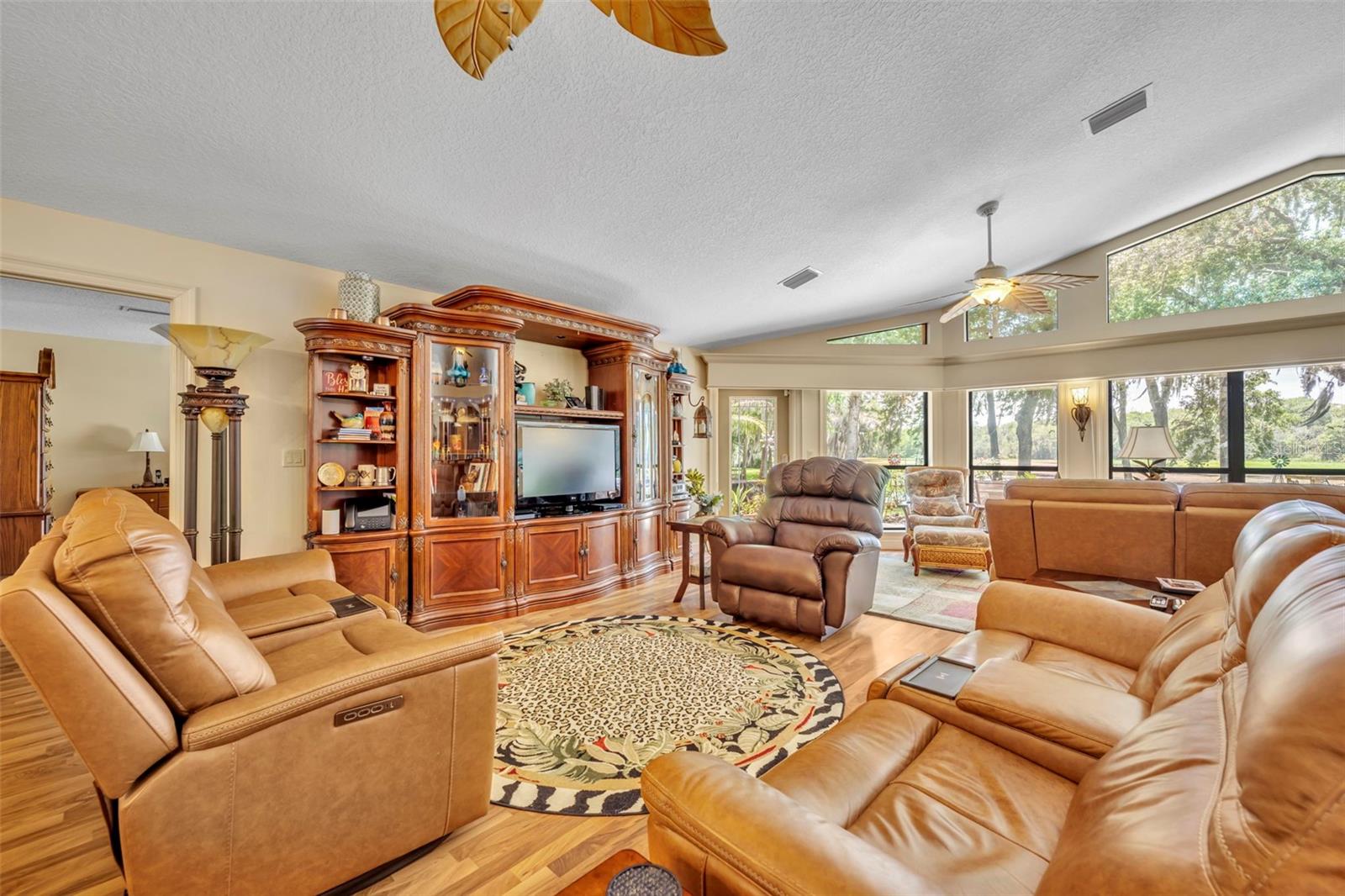 4885 CR 307, LAKE PANASOFFKEE, FL, 33538