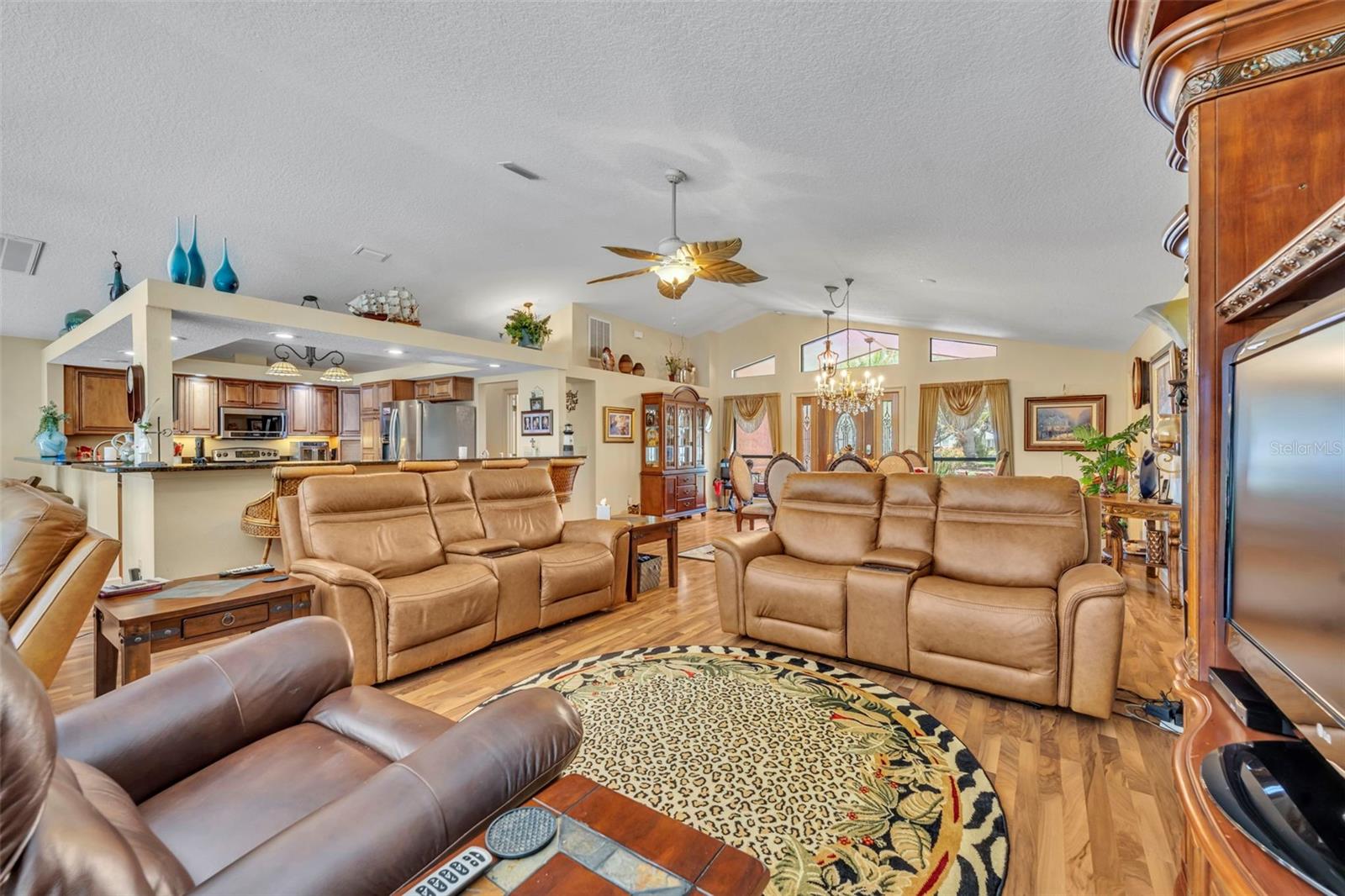 4885 CR 307, LAKE PANASOFFKEE, FL, 33538