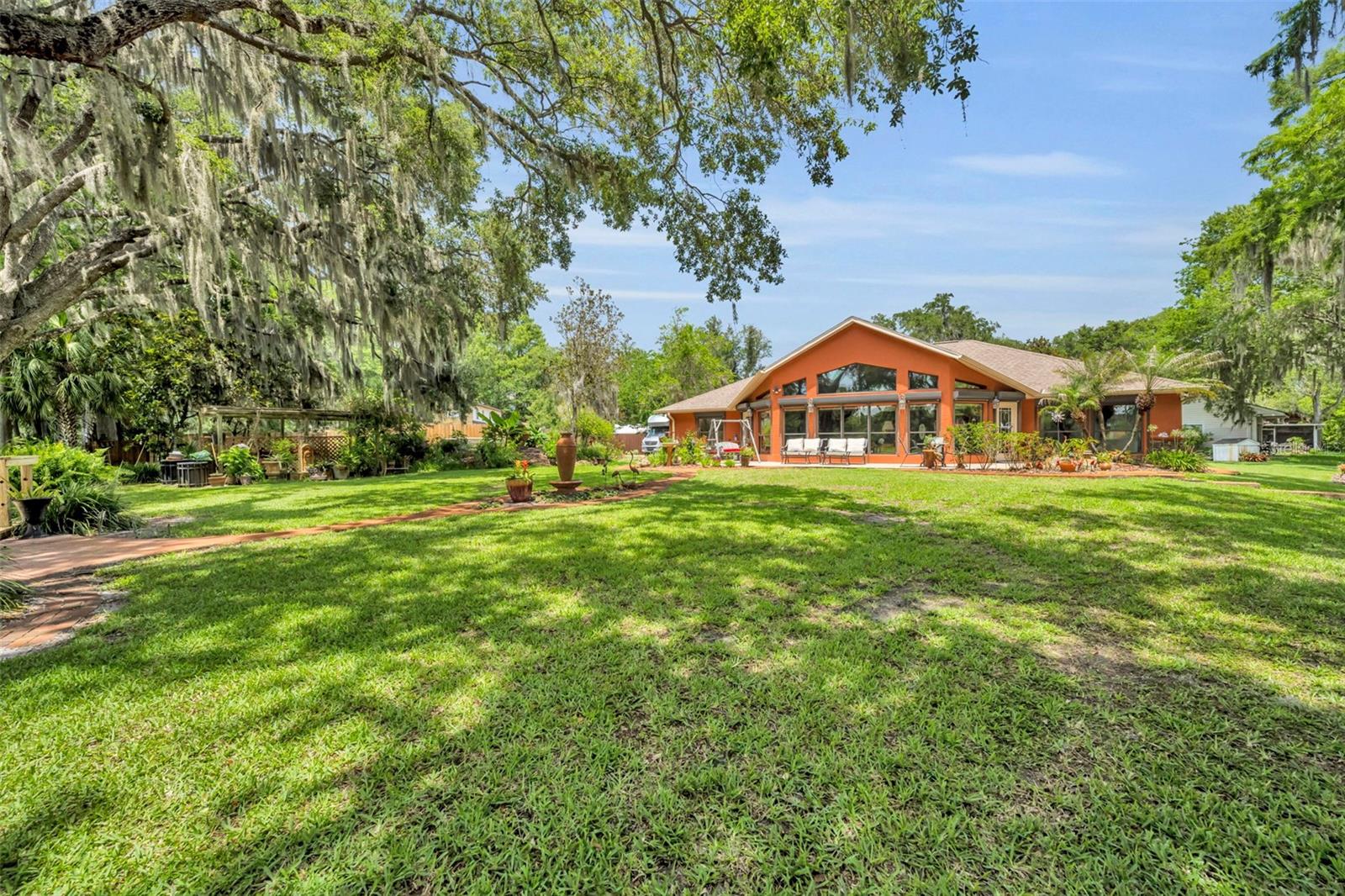 4885 CR 307, LAKE PANASOFFKEE, FL, 33538