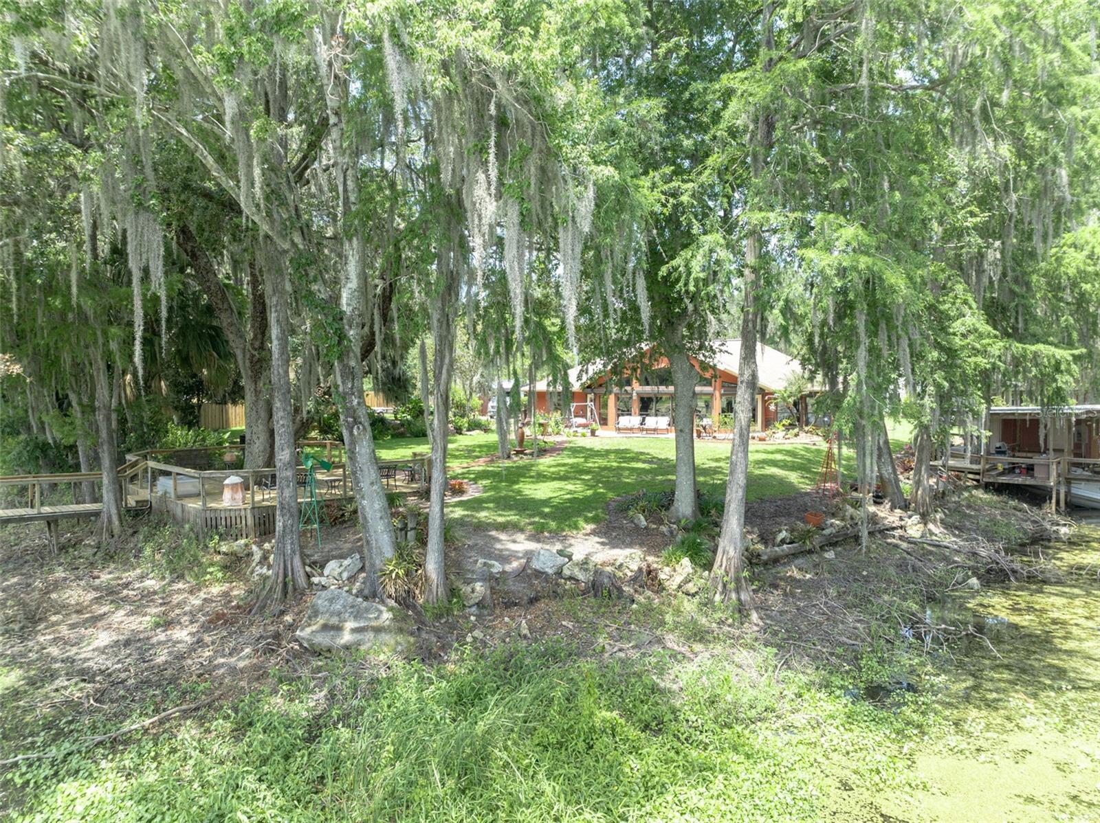 4885 CR 307, LAKE PANASOFFKEE, FL, 33538