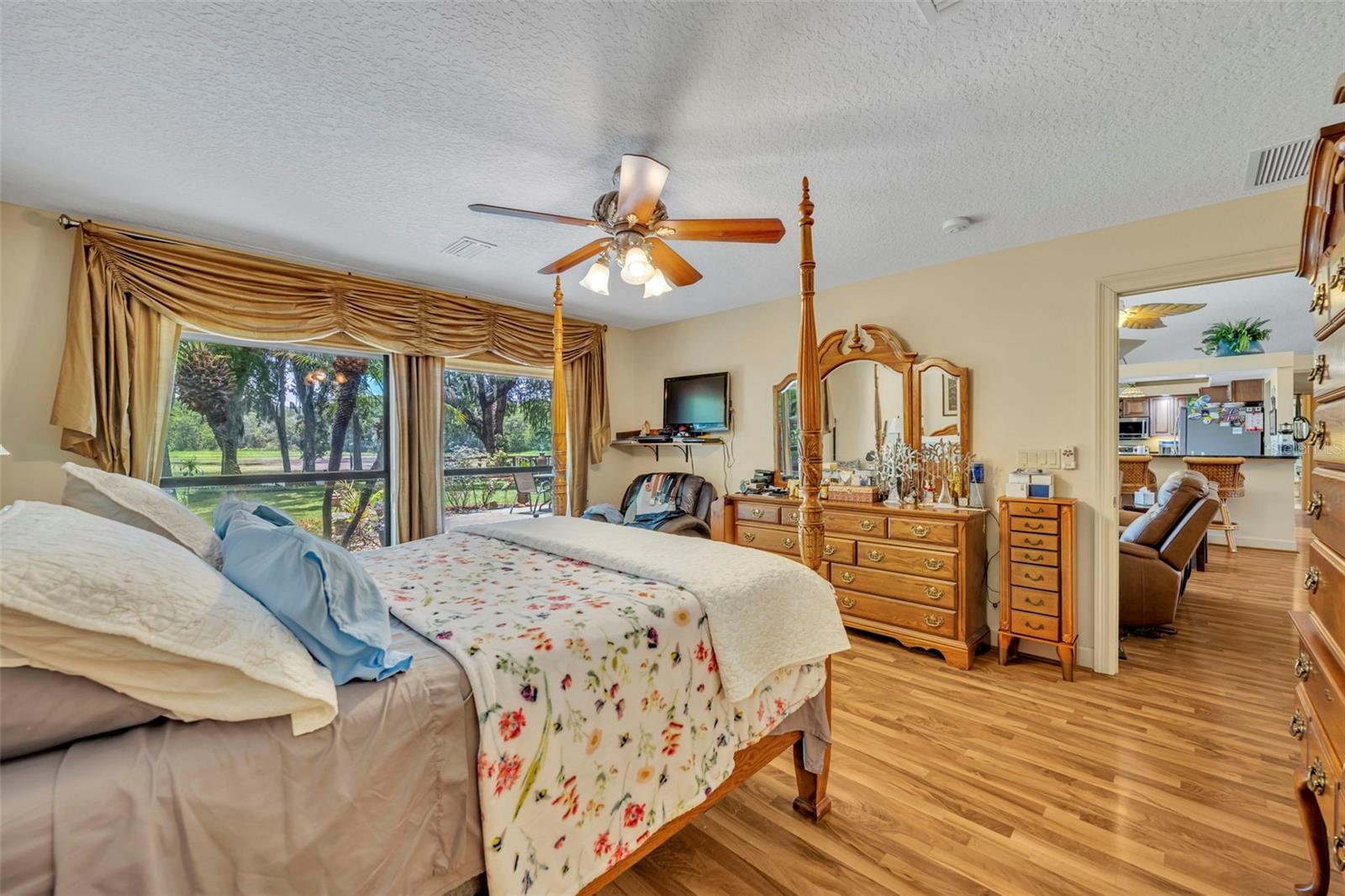 4885 CR 307, LAKE PANASOFFKEE, FL, 33538