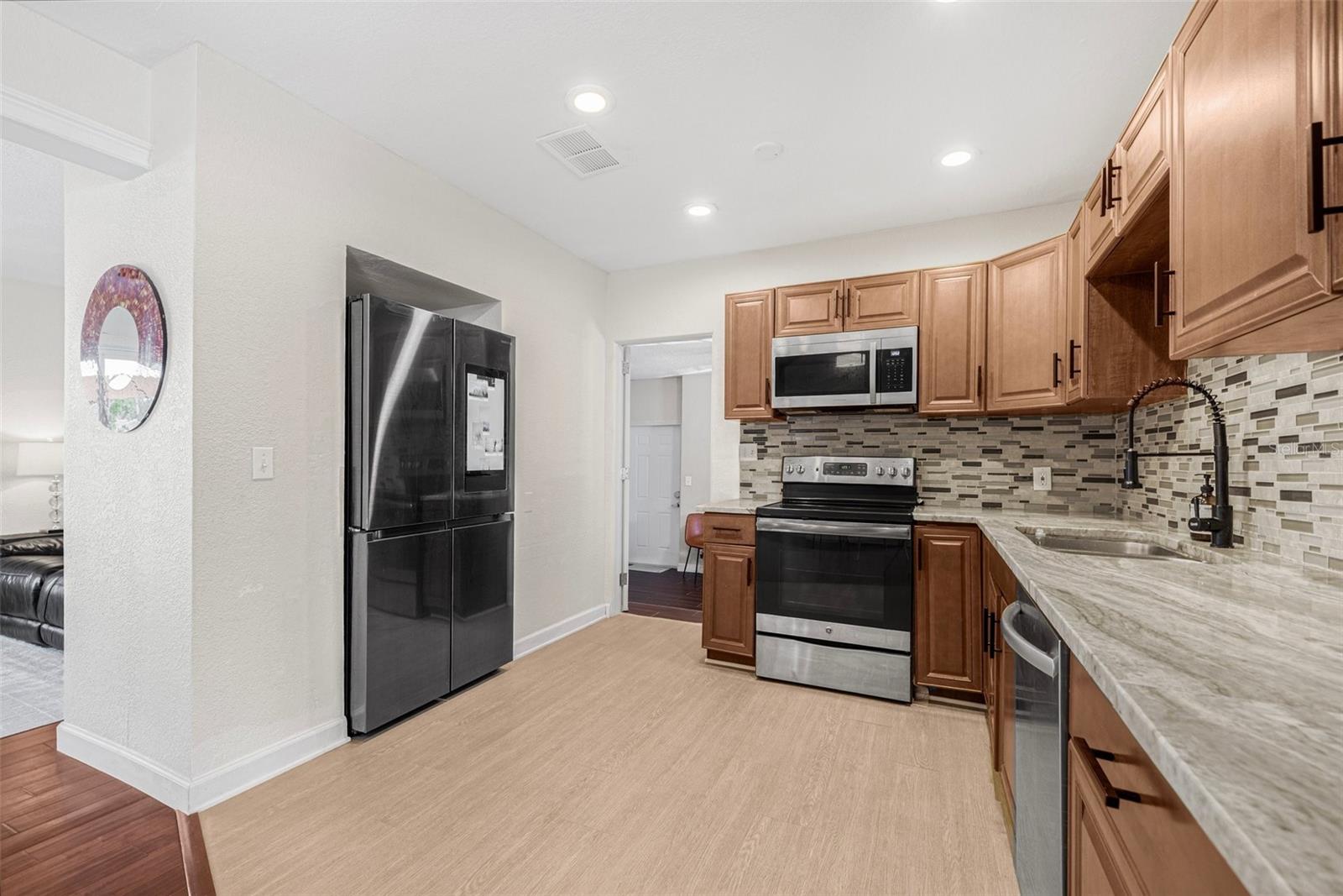 3301 9TH AVE N, ST PETERSBURG, FL, 33713