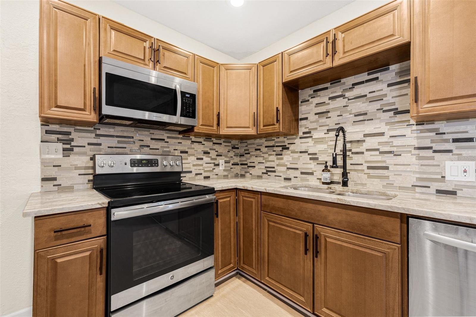 3301 9TH AVE N, ST PETERSBURG, FL, 33713