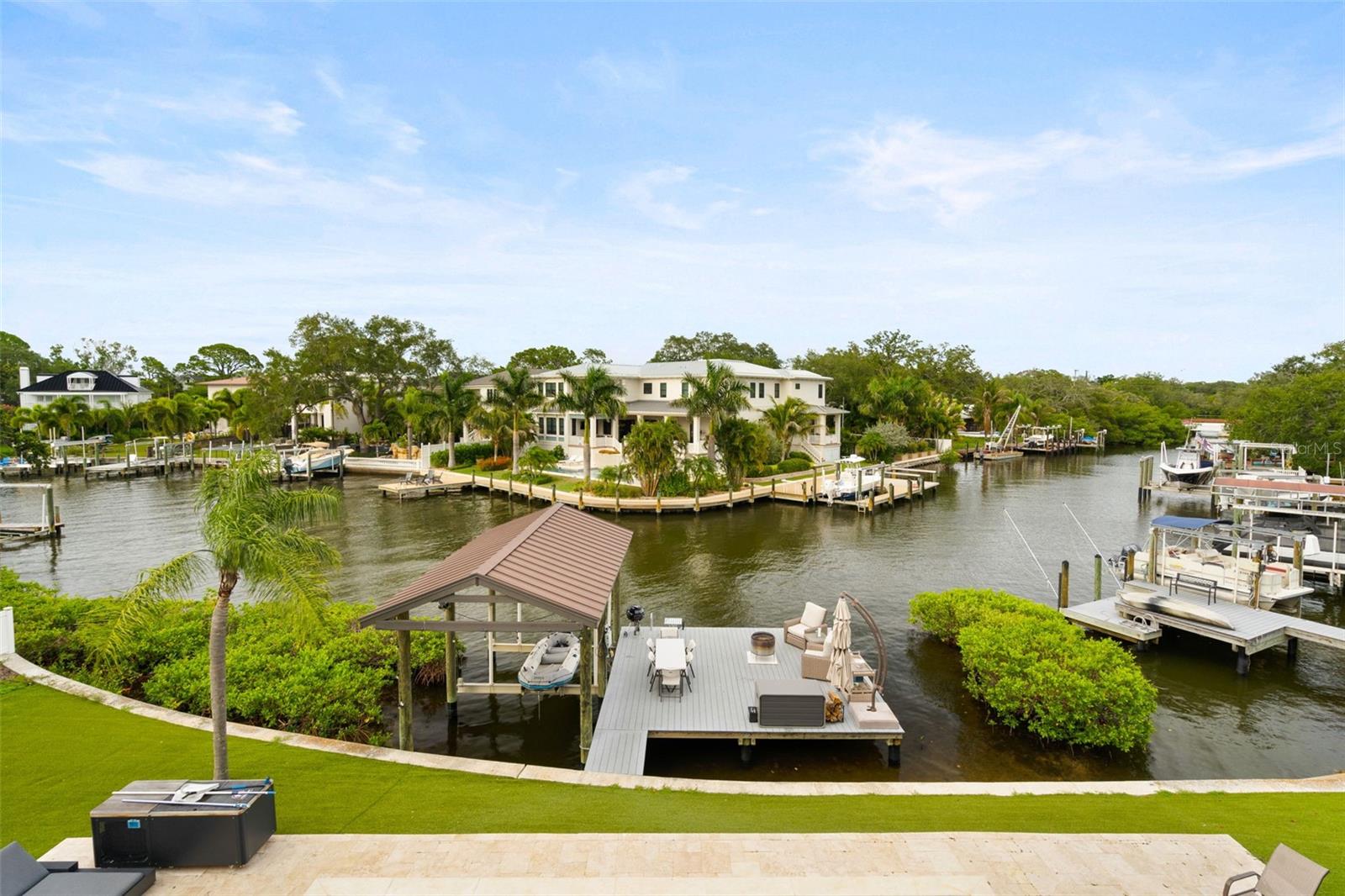 4905 W SPRING LAKE DR, TAMPA, FL, 33629