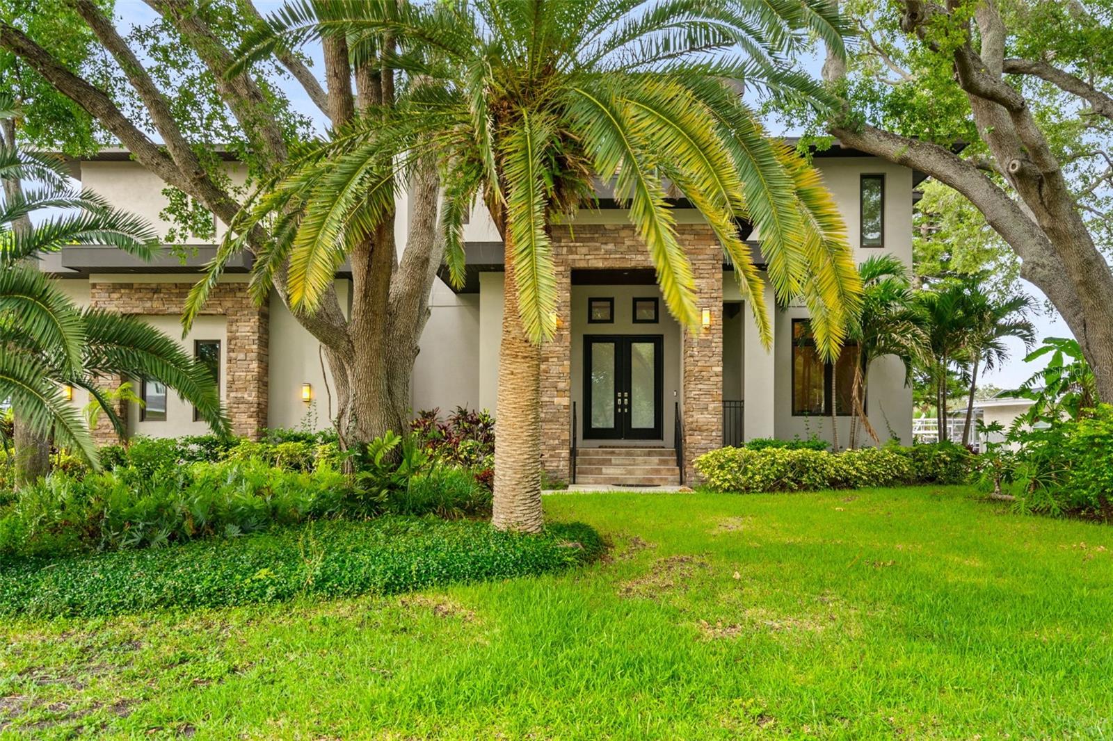 4905 W SPRING LAKE DR, TAMPA, FL, 33629
