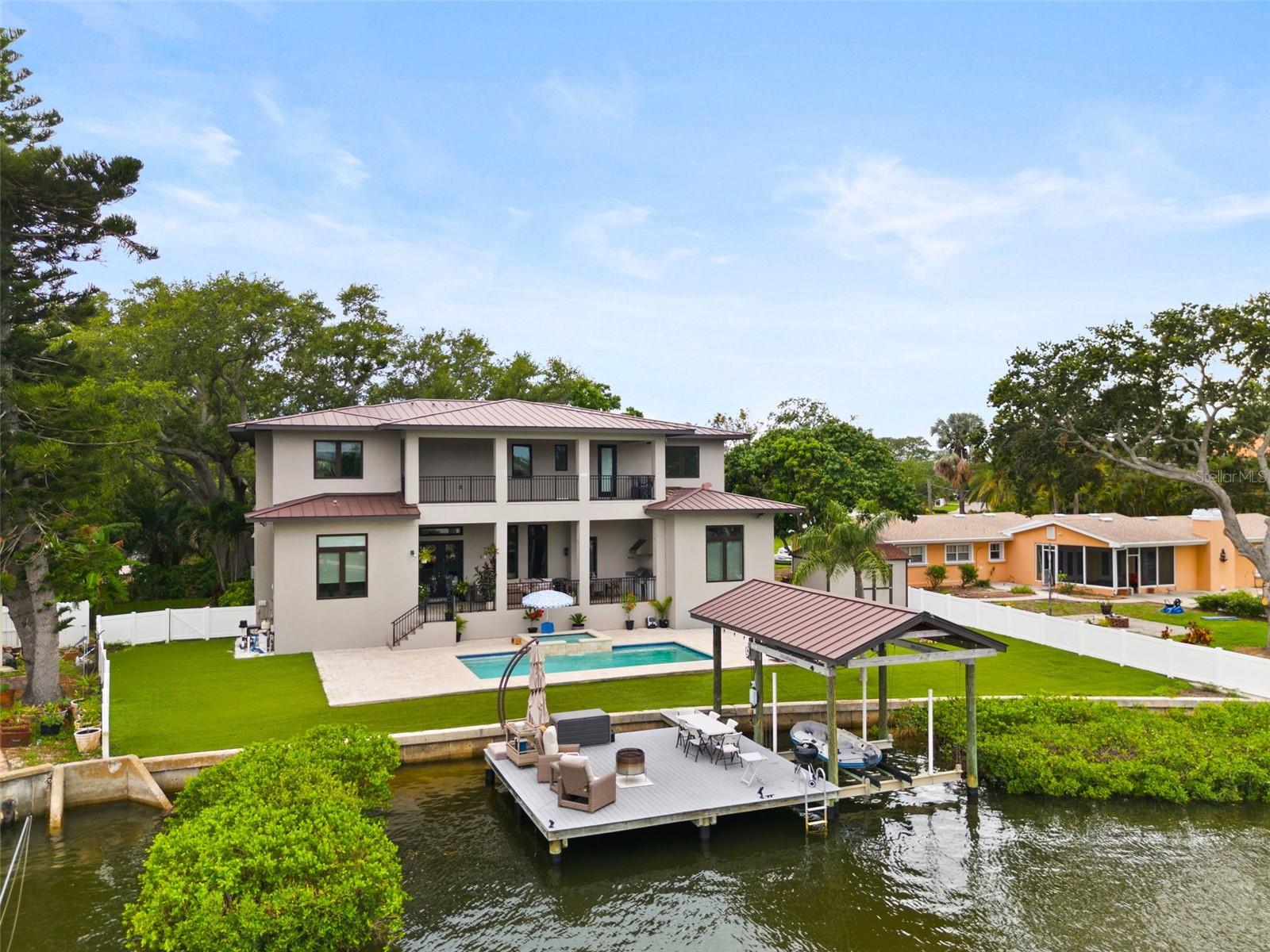 4905 W SPRING LAKE DR, TAMPA, FL, 33629