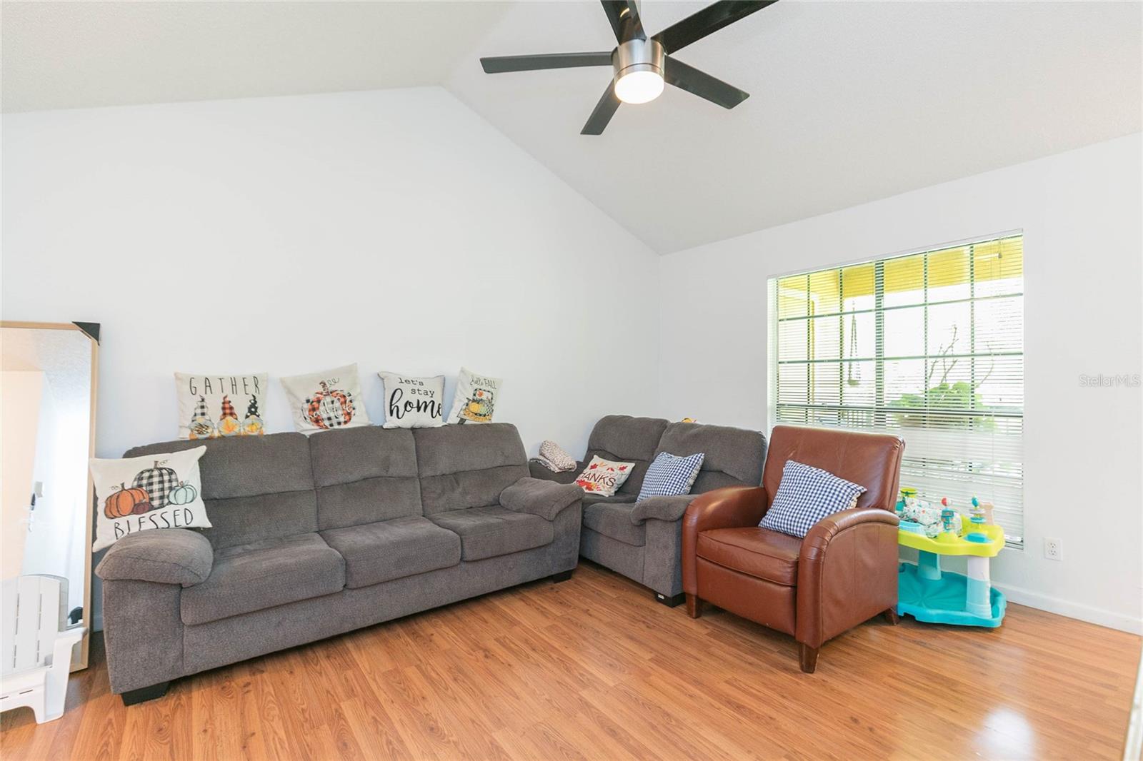 8636 MALLARD RESERVE DR #201, TAMPA, FL, 33614
