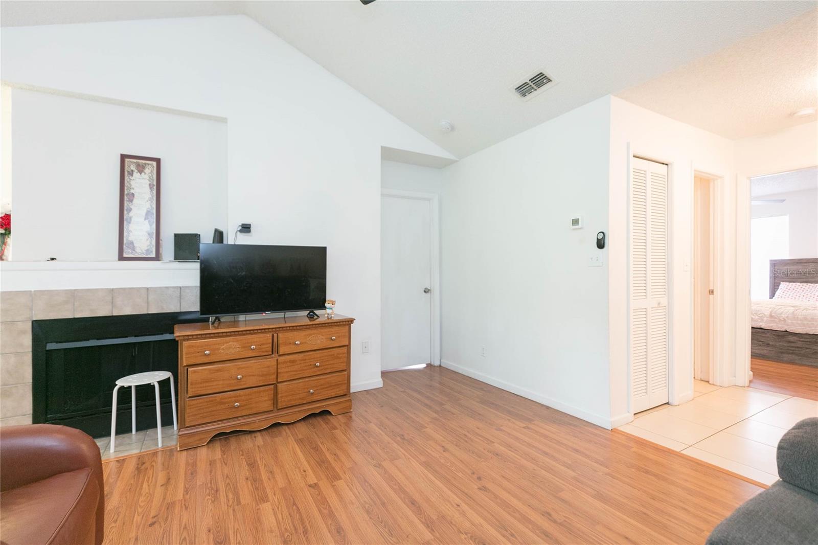 8636 MALLARD RESERVE DR #201, TAMPA, FL, 33614