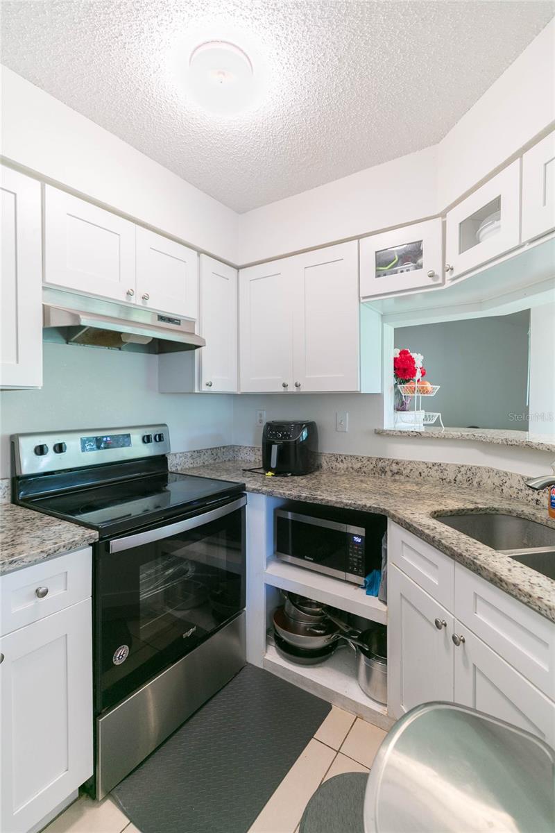 8636 MALLARD RESERVE DR #201, TAMPA, FL, 33614