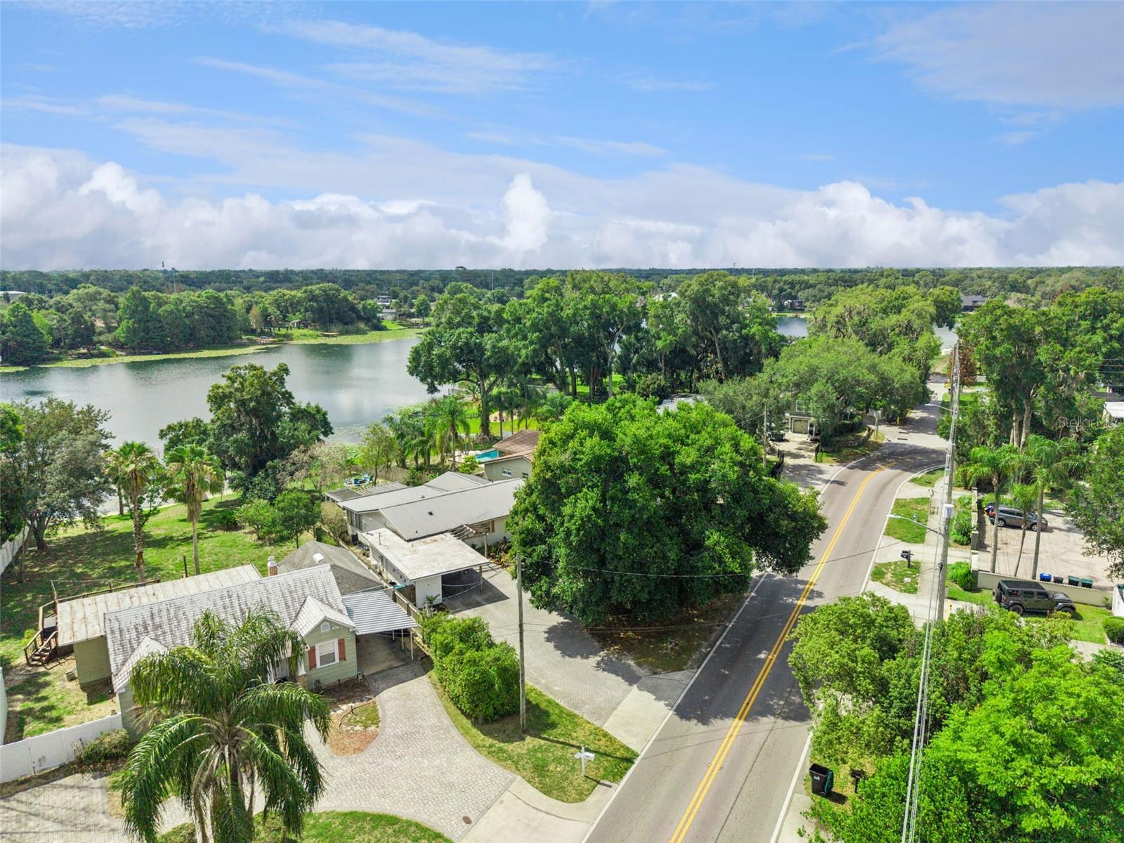 2609 S CRYSTAL LAKE DR, ORLANDO, FL, 32806