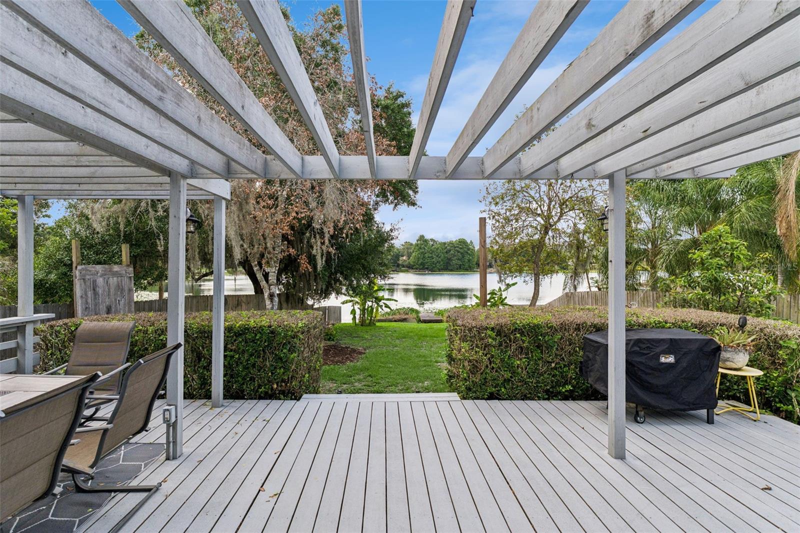 2609 S CRYSTAL LAKE DR, ORLANDO, FL, 32806