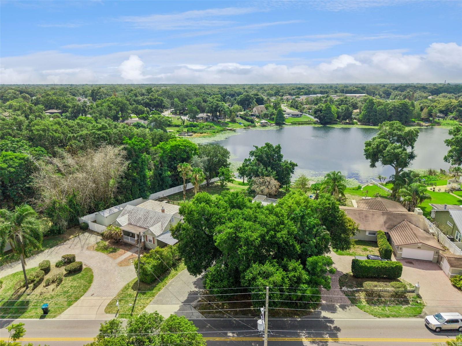 2609 S CRYSTAL LAKE DR, ORLANDO, FL, 32806