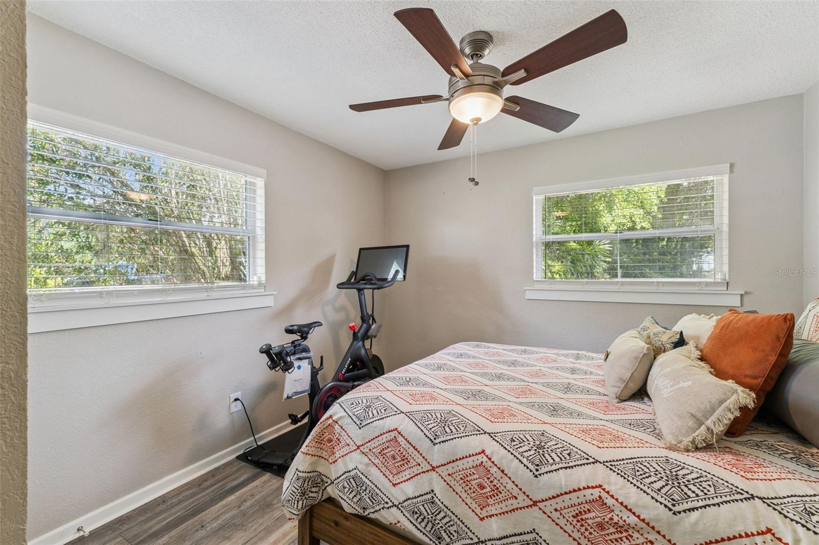 2609 S CRYSTAL LAKE DR, ORLANDO, FL, 32806